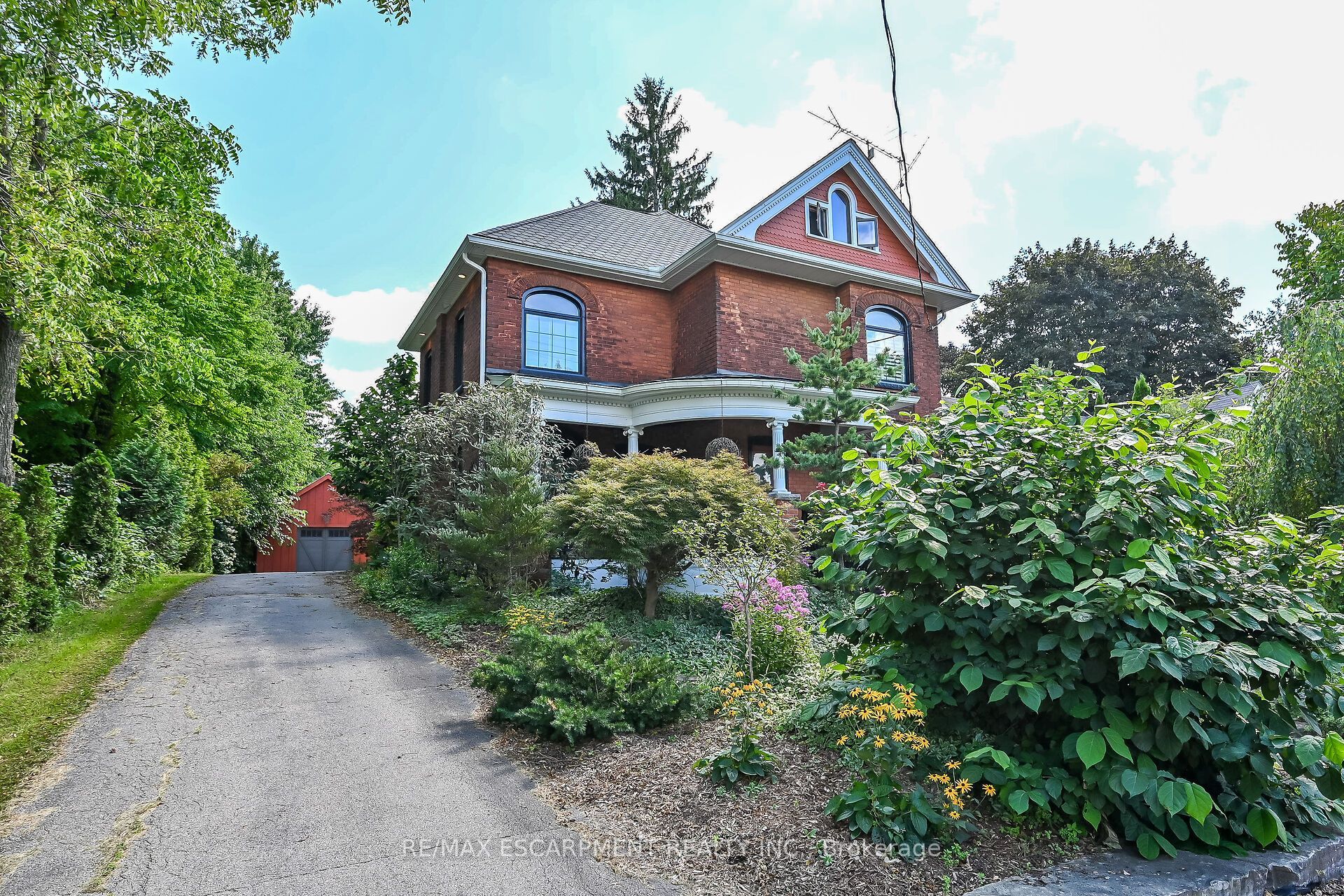 2074 Governors Road, Hamilton, ON L0R 1J0
