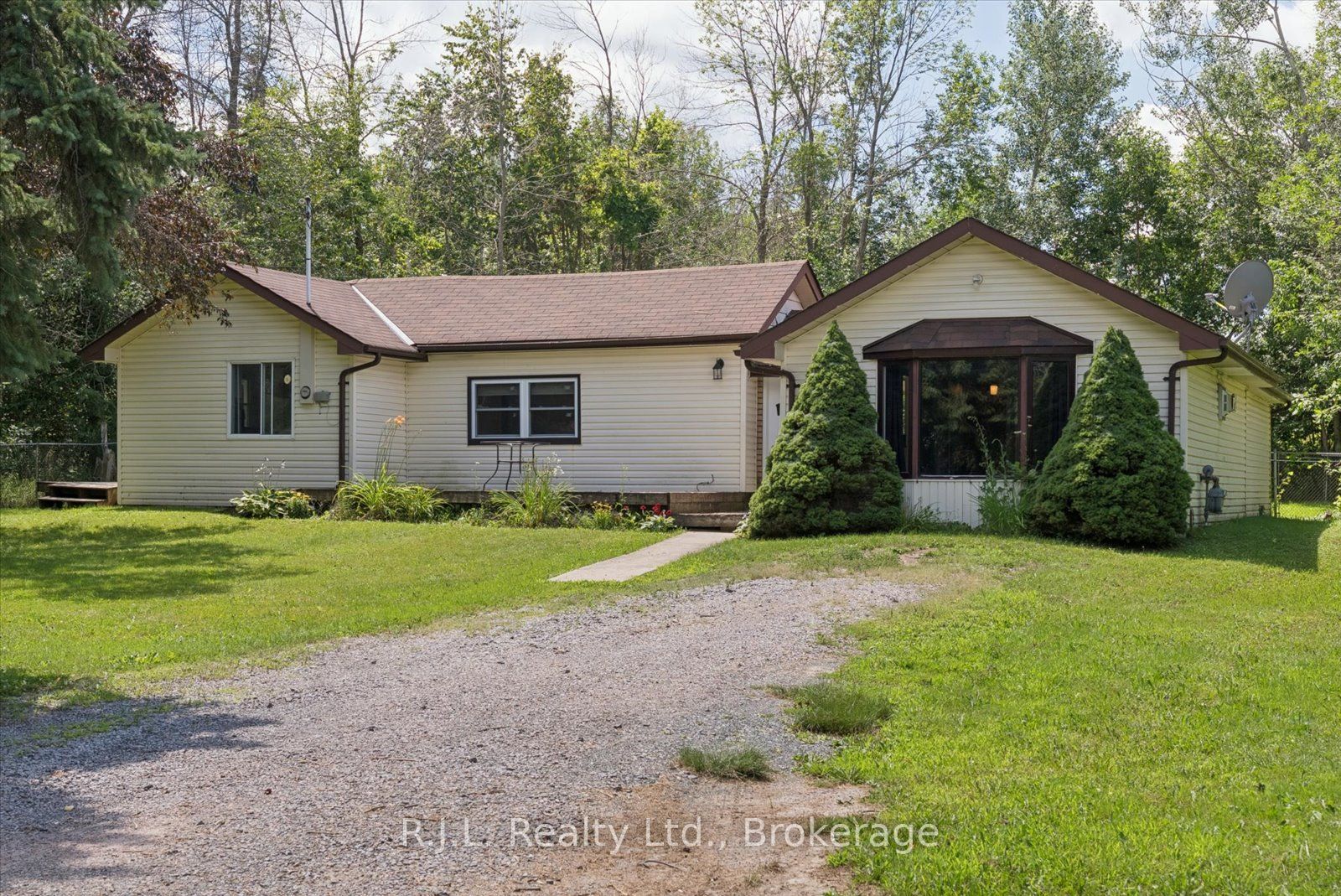 476 Causeway View Road S, Selwyn, ON K0L 1T0 photo 3