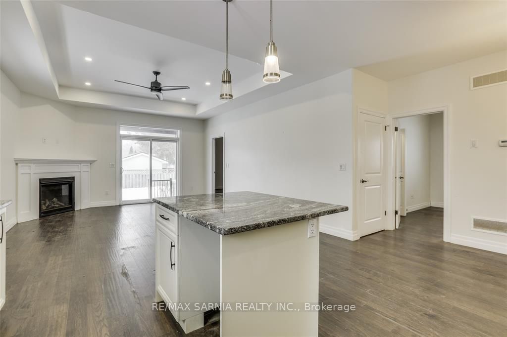 41 Sleepy Meadow Drive W, Chatham-Kent, ON N0P 1A0 photo 5