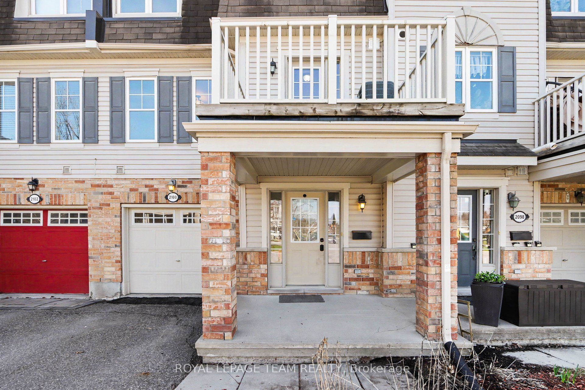 2100 Madrid Avenue, Barrhaven, ON K2J 0K4 photo 3