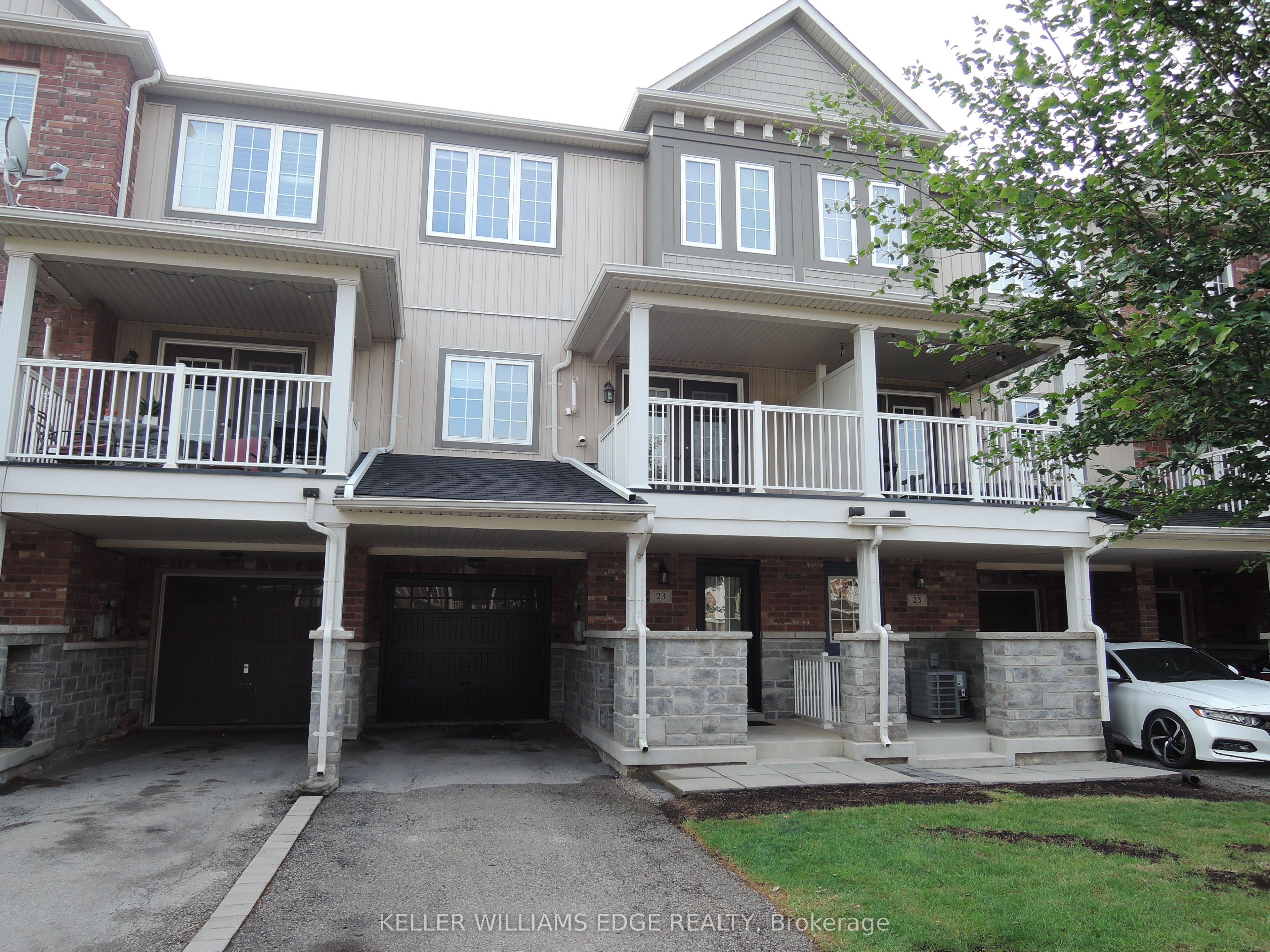 23 Nisbet Boulevard, Hamilton, ON L8B 0T1