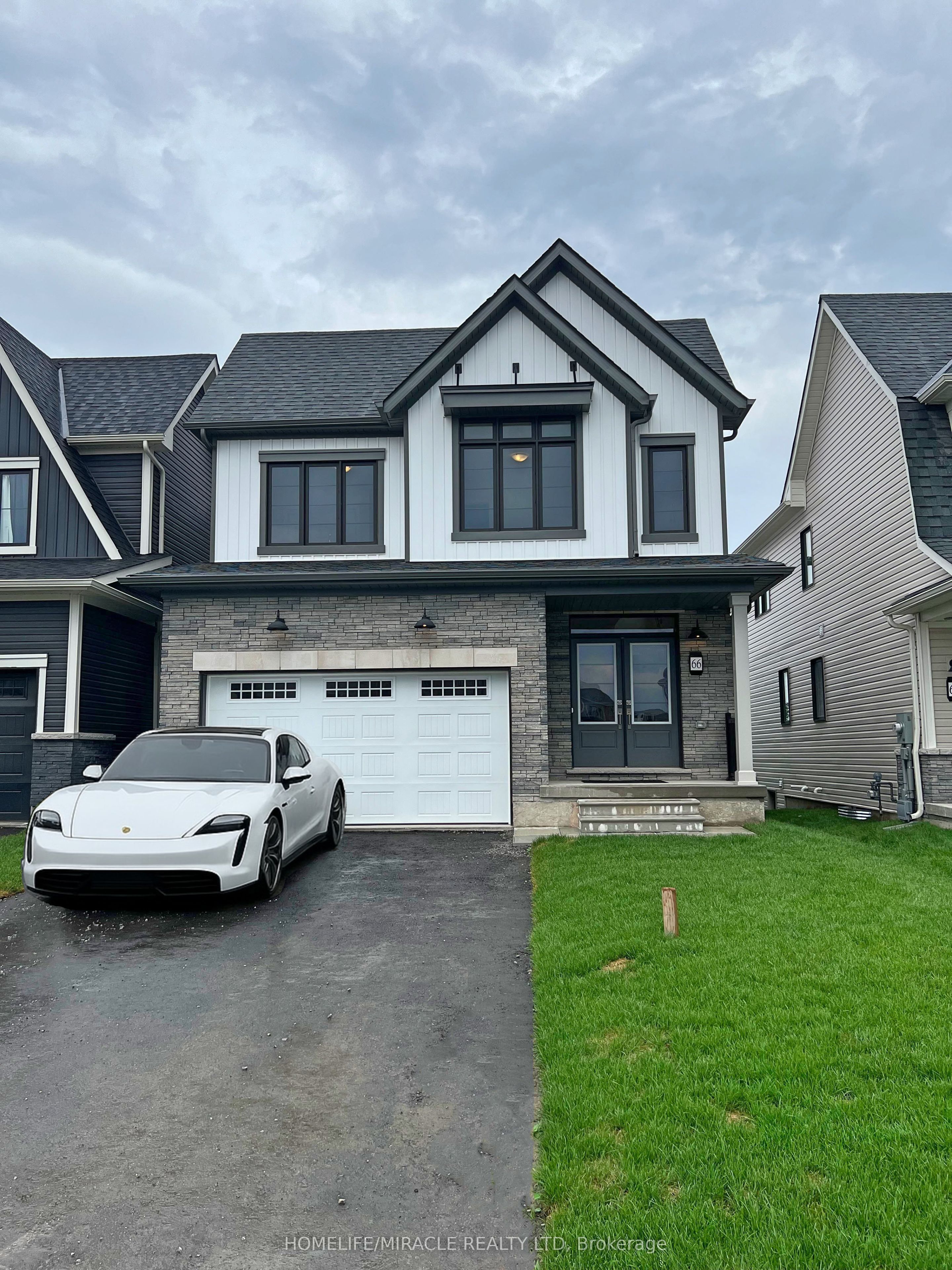 66 Aviron Crescent, Welland, ON L3B 0M3