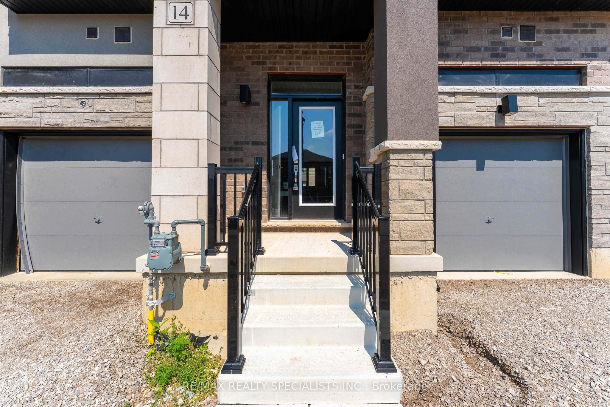 14 Dennis Street, Brantford, ON N3V 0C1 photo 4
