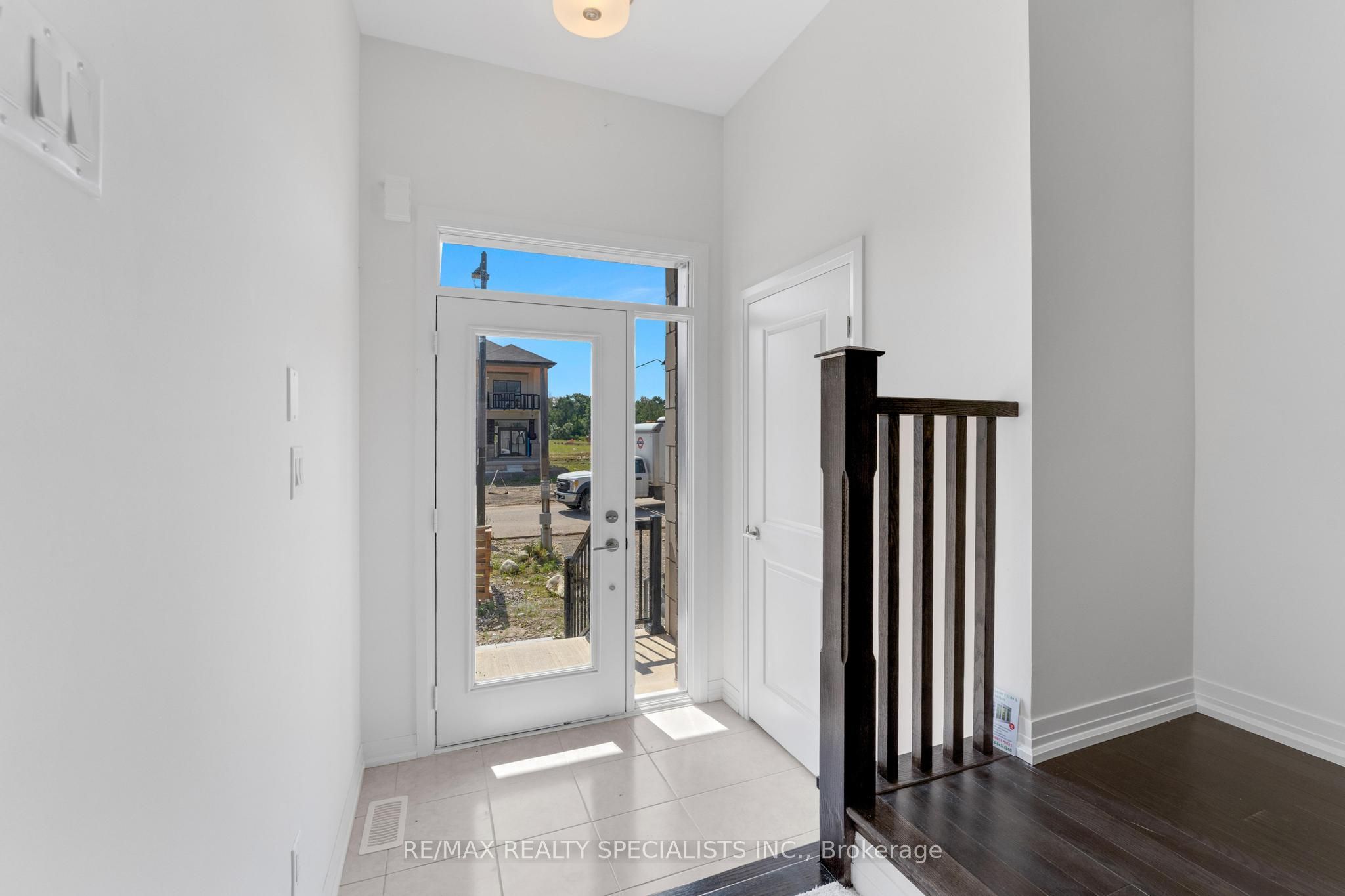 14 Dennis Street, Brantford, ON N3V 0C1 photo 5