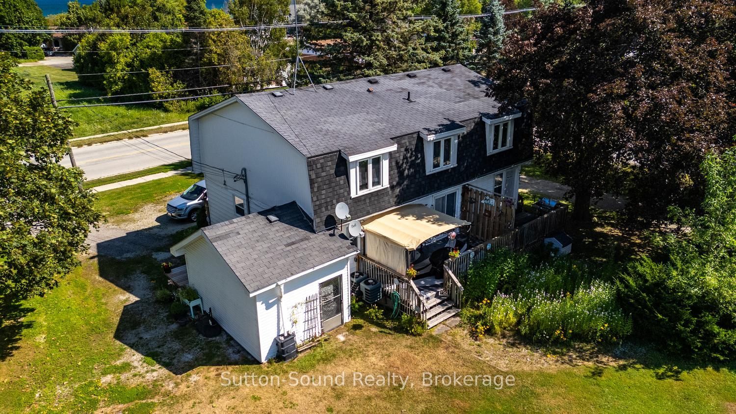 623 Frank Street, South Bruce Peninsula, ON N0H 2T0 photo 2