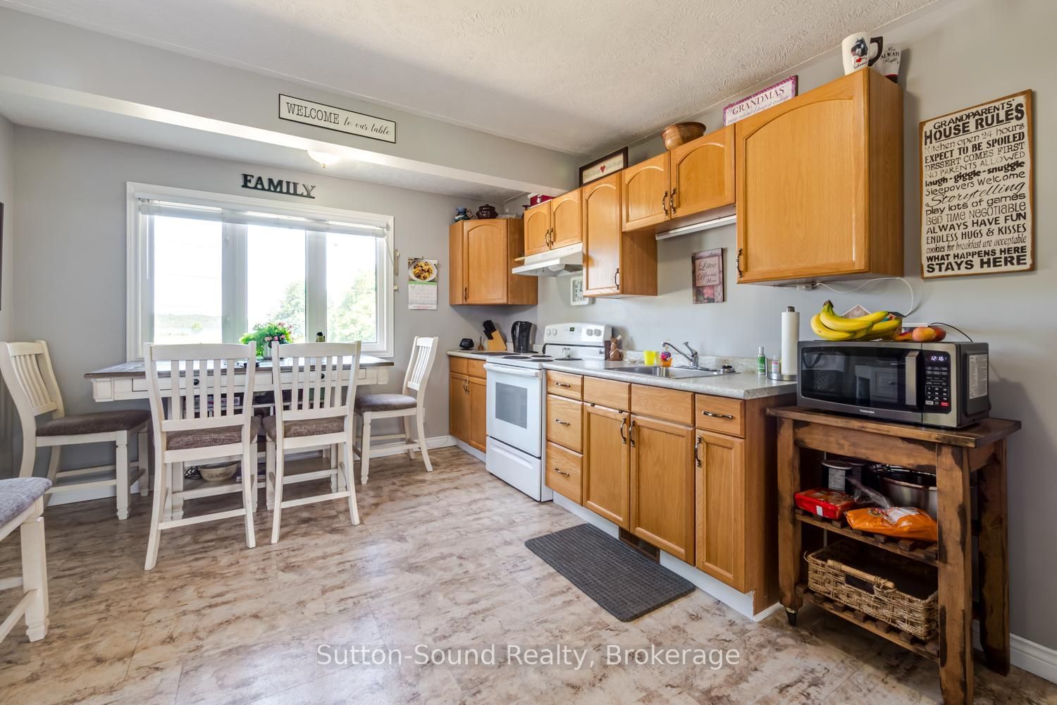623 Frank Street, South Bruce Peninsula, ON N0H 2T0 photo 3