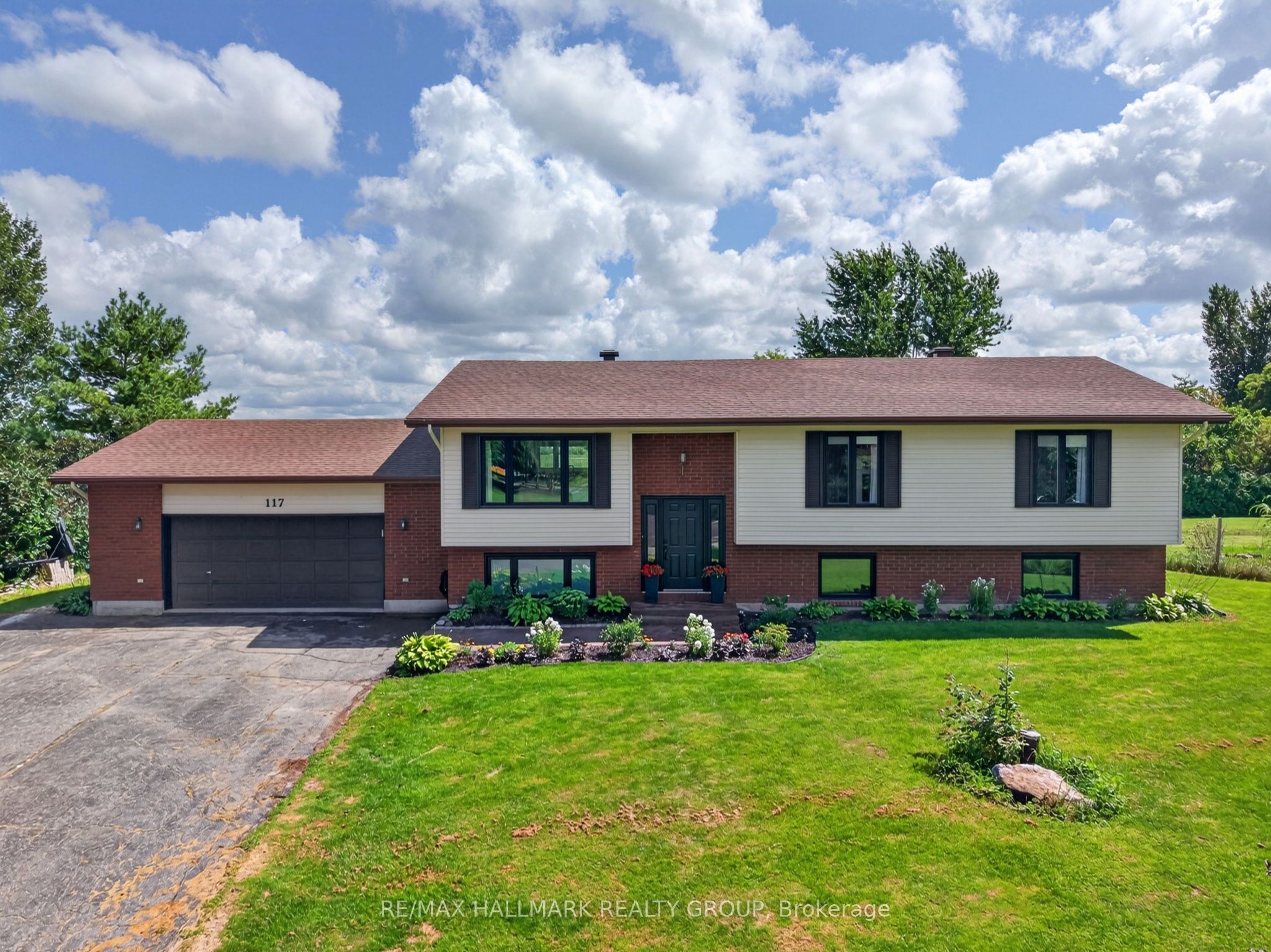 117 Canyon Drive, Carp - Dunrobin - Huntley - Fitzroy and Area, ON K0A 2H0