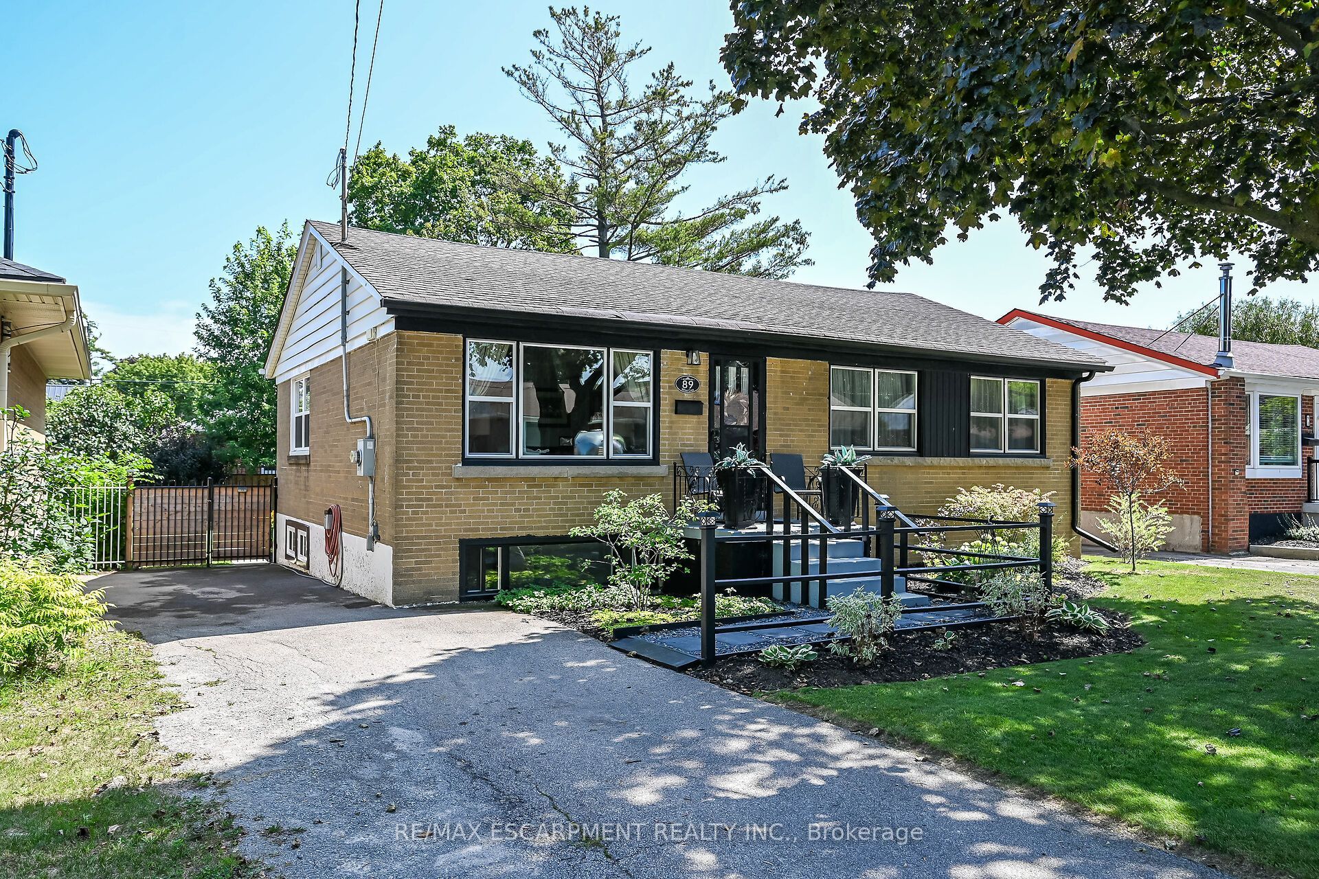 89 Wise Crescent, Hamilton, ON L8T 2L7
