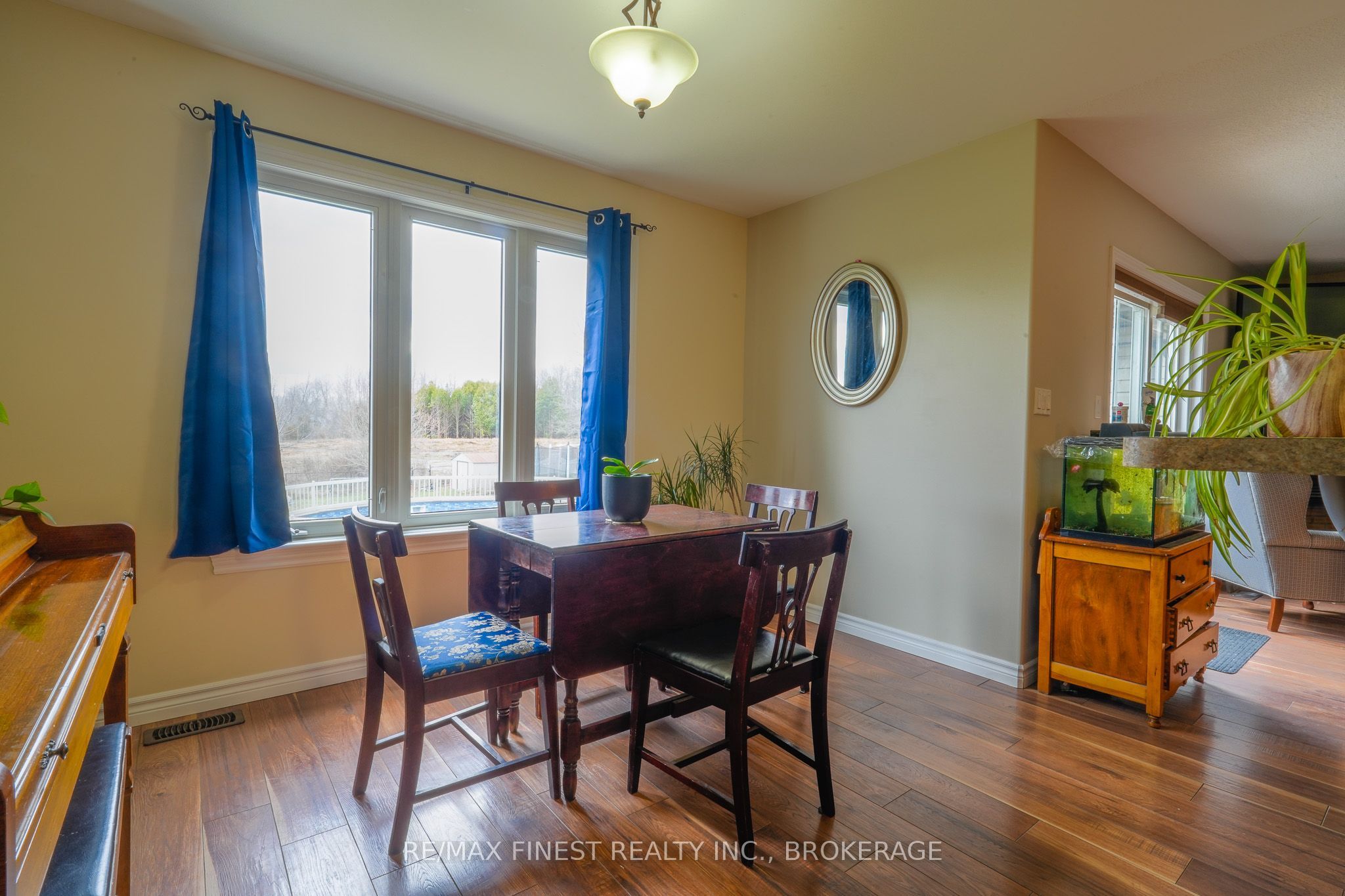23 Creighton Drive, Loyalist, ON K0H 2H0 photo 5