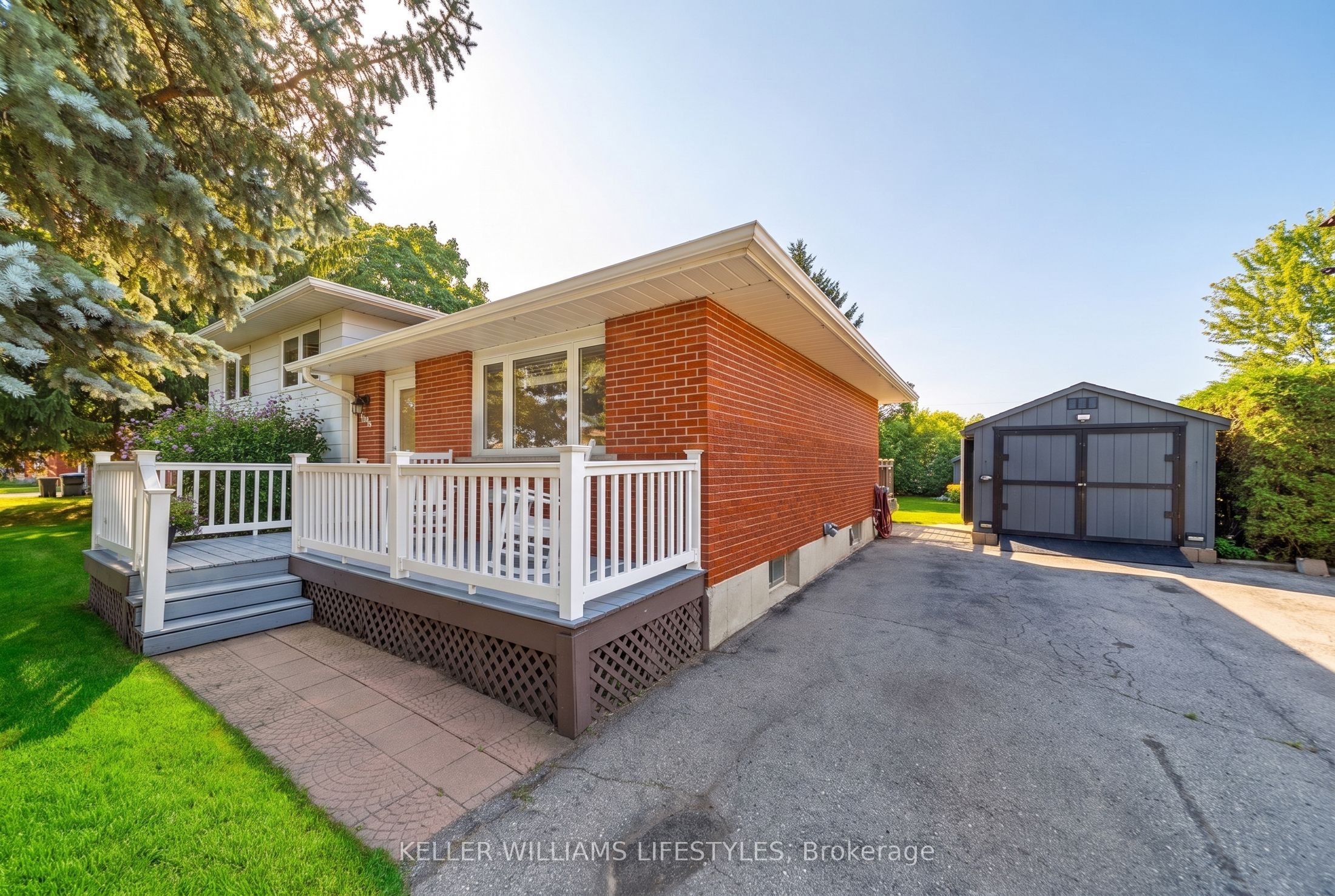 198 Main Street N, Huron East, ON N0K 1W0 photo 4