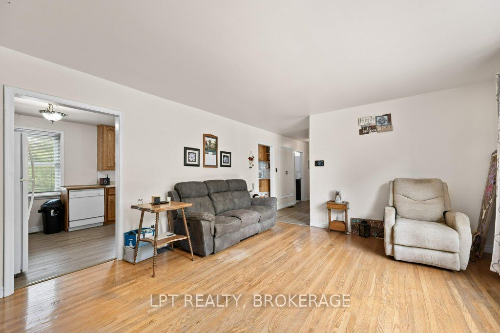 6175 Lakeview Drive, Frontenac, ON K0H 2W0 photo 3