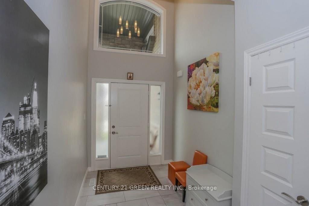 1221 Gough Road Upper Level, London North, ON N5X 0H2 photo 3