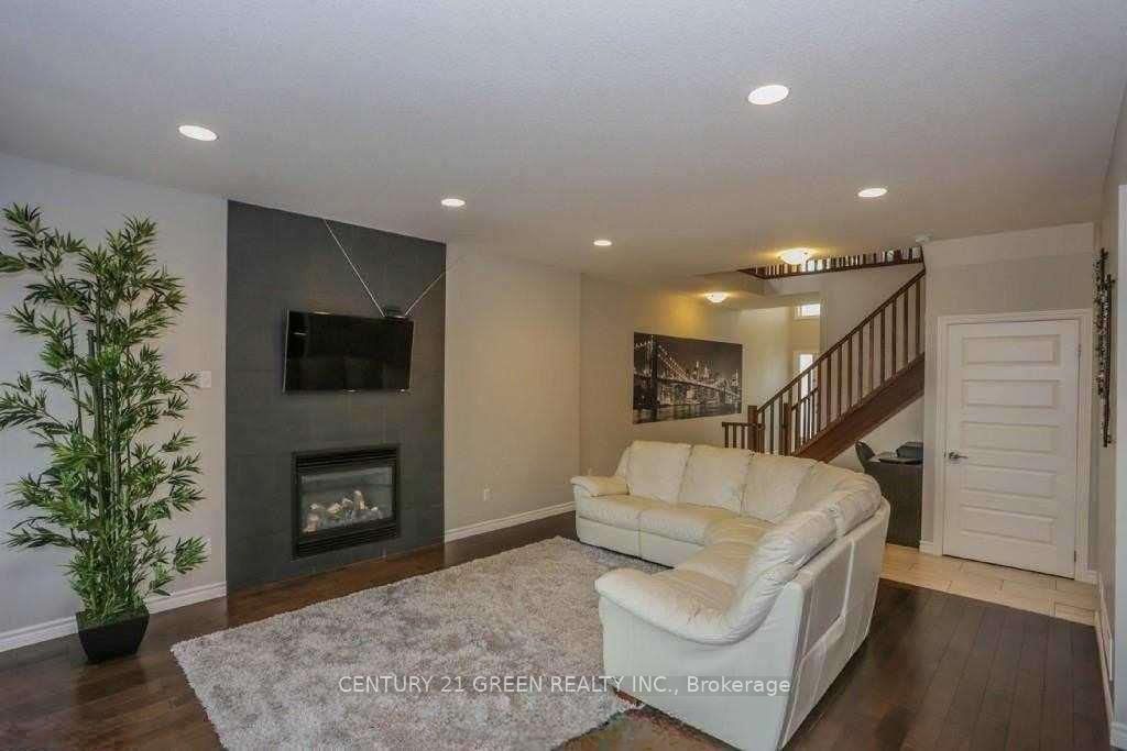 1221 Gough Road Upper Level, London North, ON N5X 0H2 photo 5