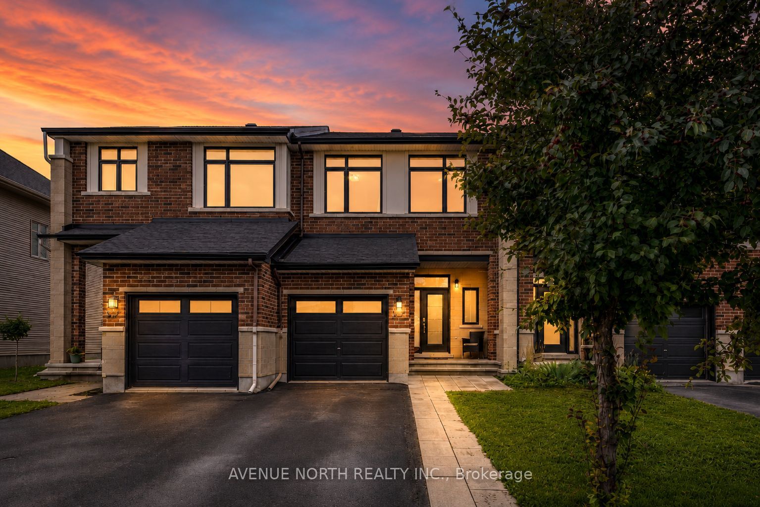 345 Cooks Mill Crescent, Blossom Park - Airport and Area, ON K1V 2N3