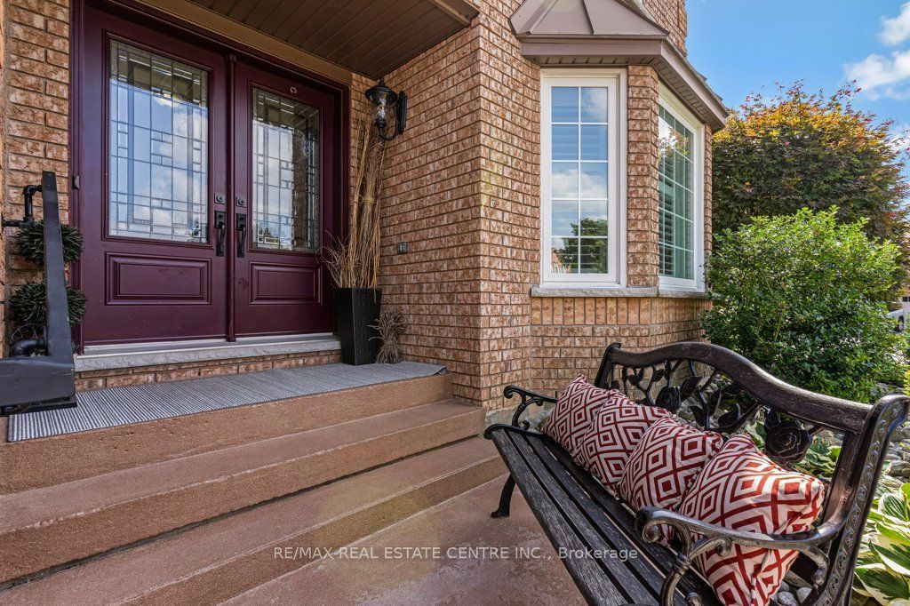 39 Falcon Court, Cambridge, ON N1T 1P2 photo 5