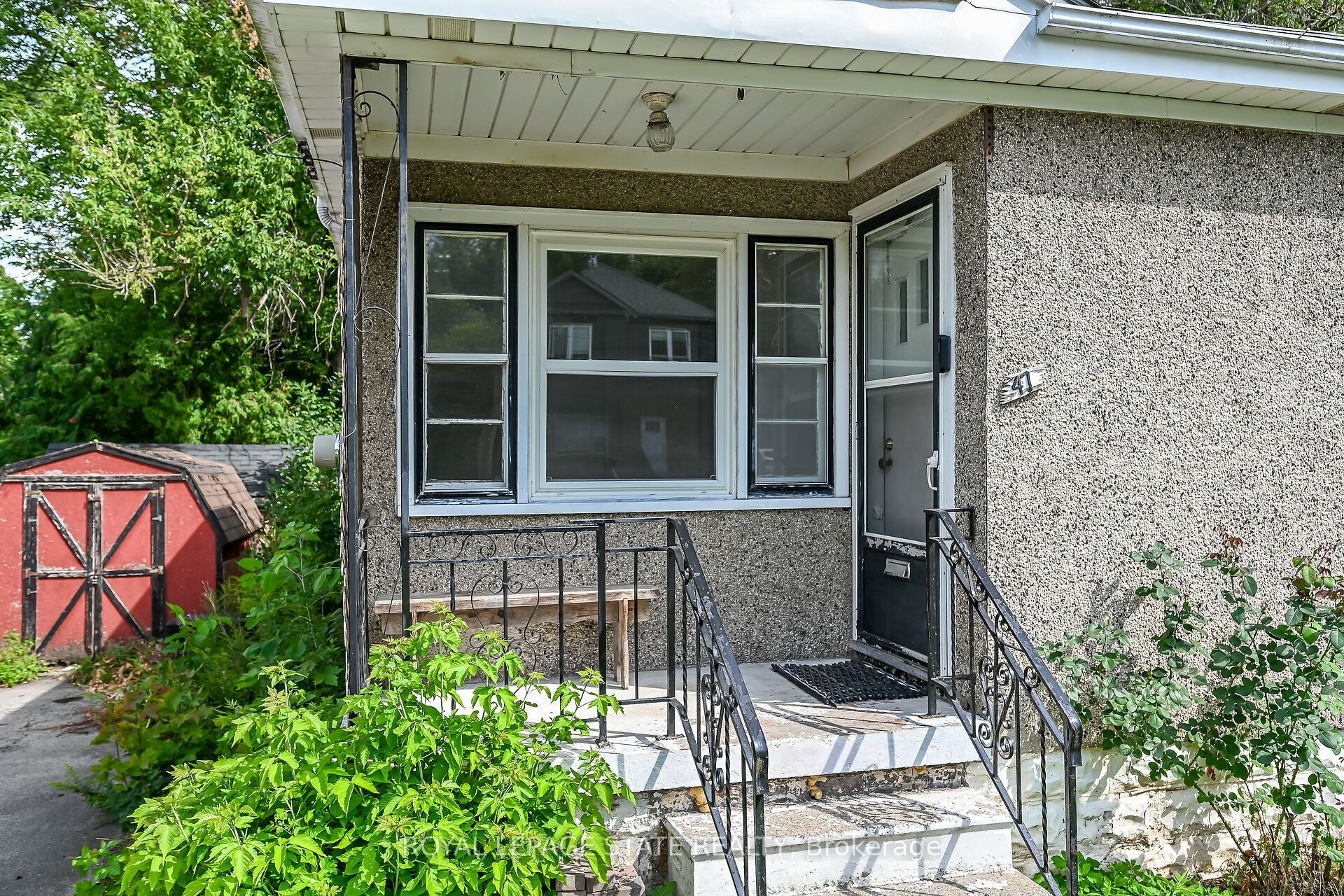 47 Broadway Avenue, Hamilton, ON L8S 2V6 photo 4