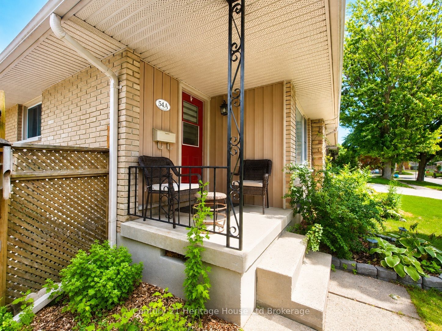54 Frontenac Road A, London South, ON N5Z 3Y6 photo 3