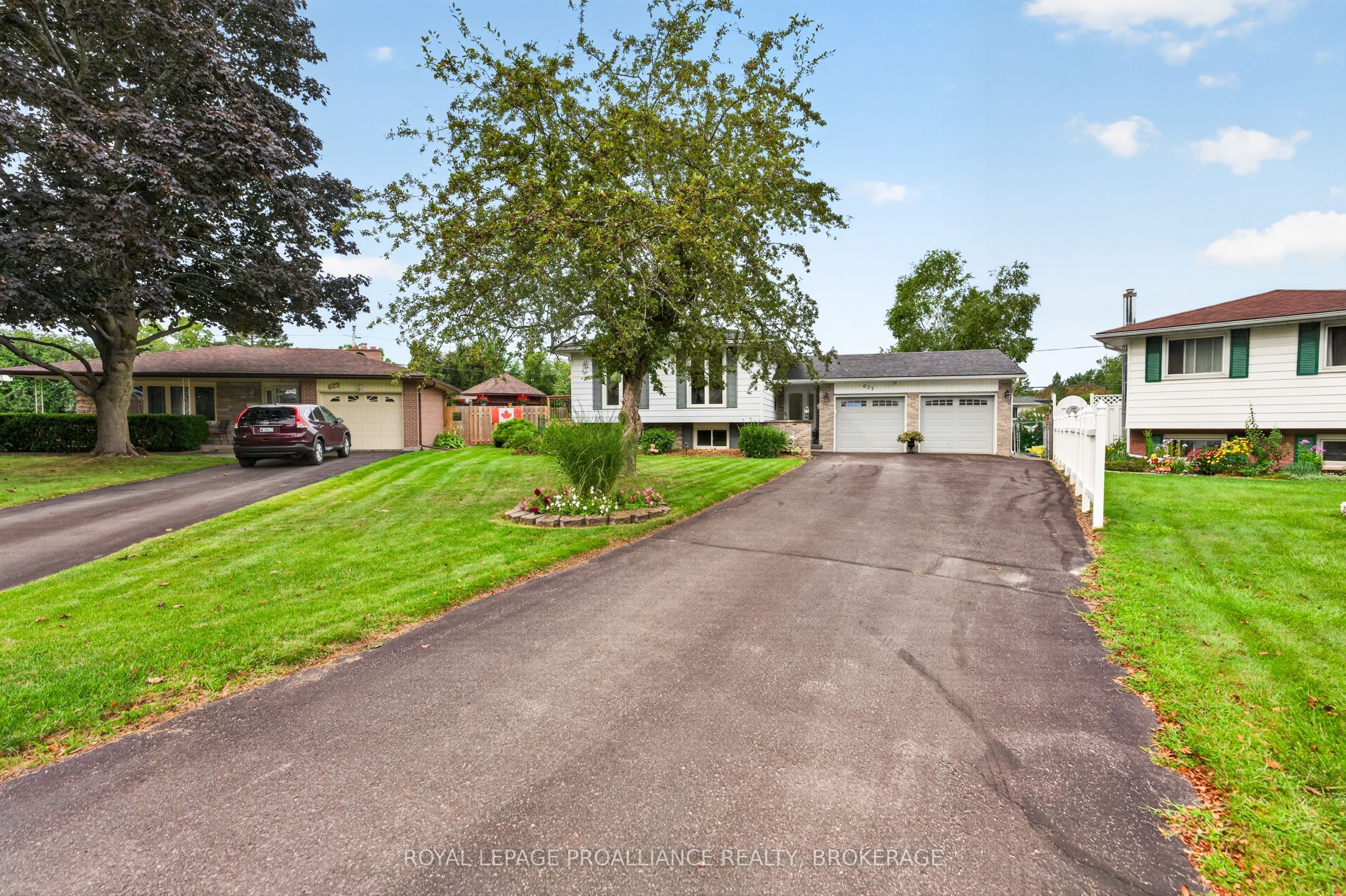 627 Stanford Street, Kingston, ON K7M 6A2 photo 2