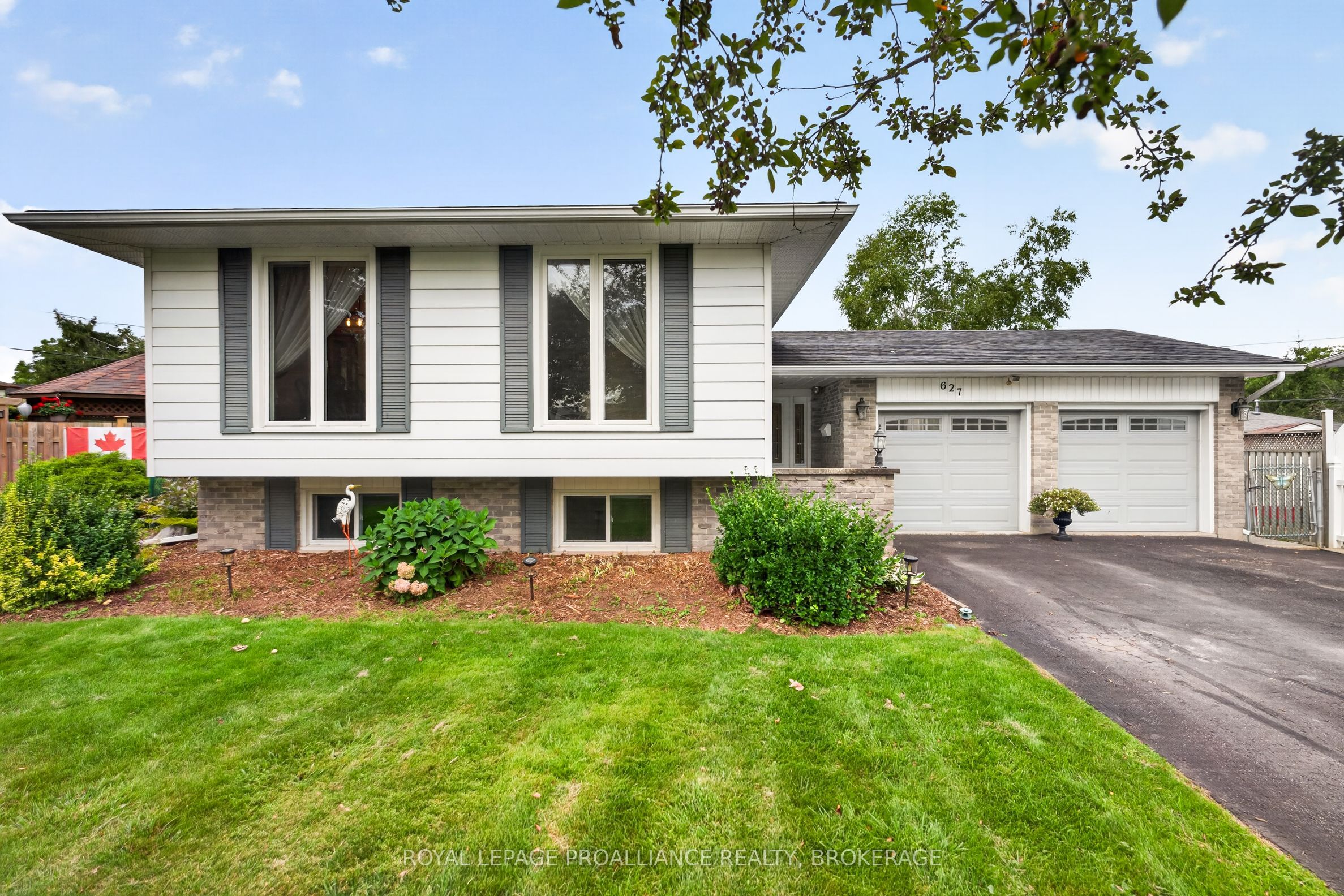 627 Stanford Street, Kingston, ON K7M 6A2 photo 3