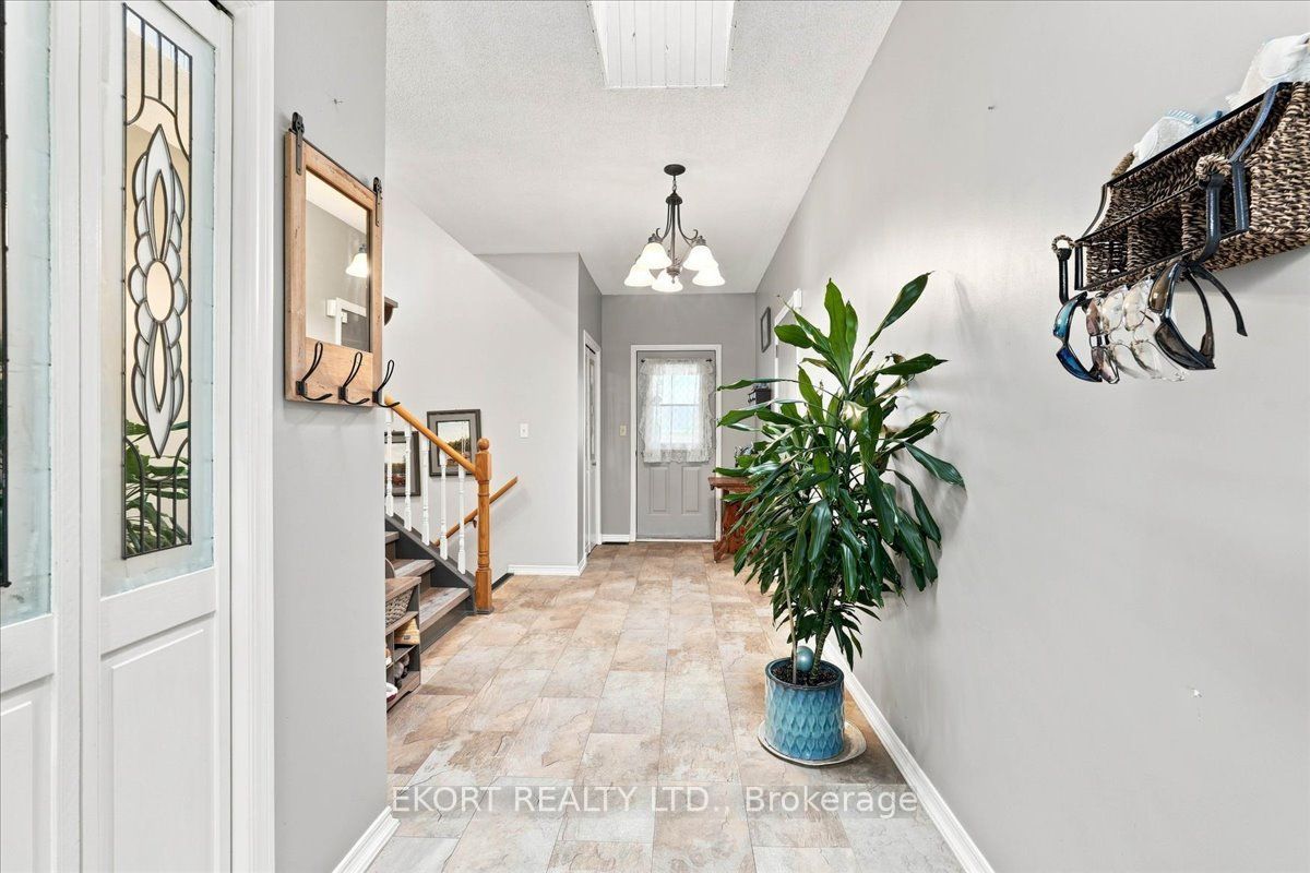 2433 62 Highway, Prince Edward County, ON K0K 1G0 photo 5