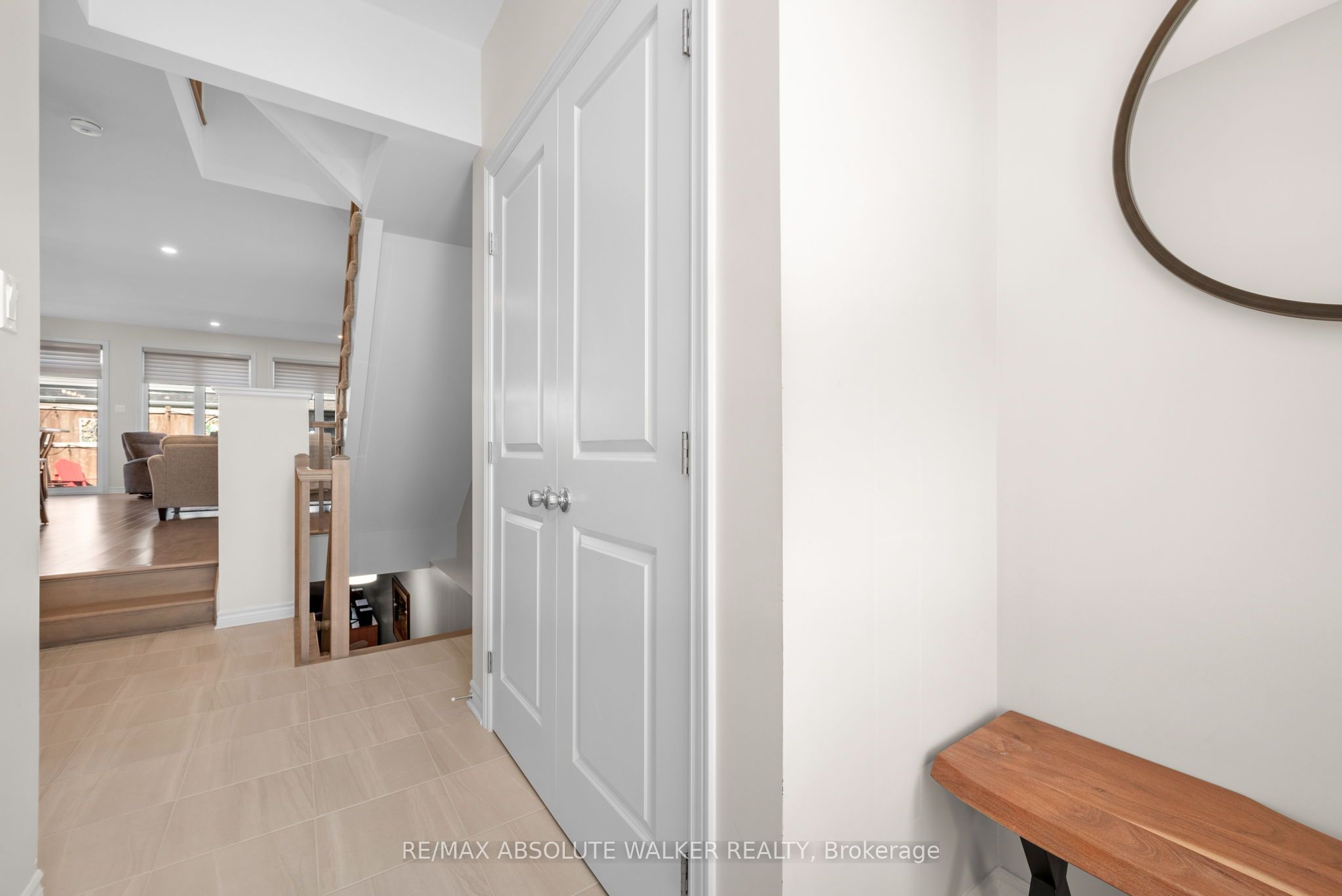 2381 Goldhawk Drive, Stittsville - Munster - Richmond, ON K2S 2X4 photo 3