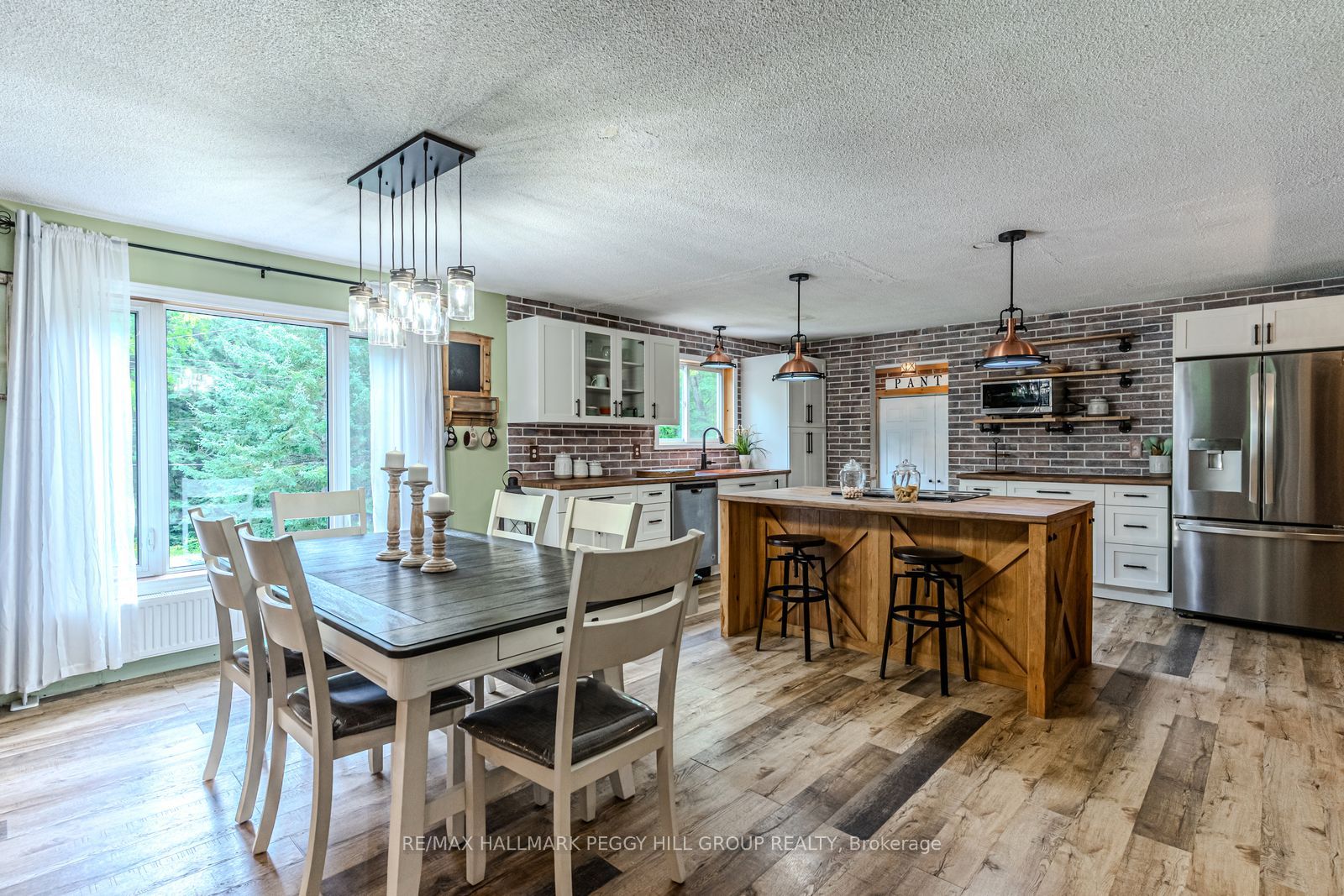 1450 Beiers Road, Gravenhurst, ON P0E 1G0 photo 3