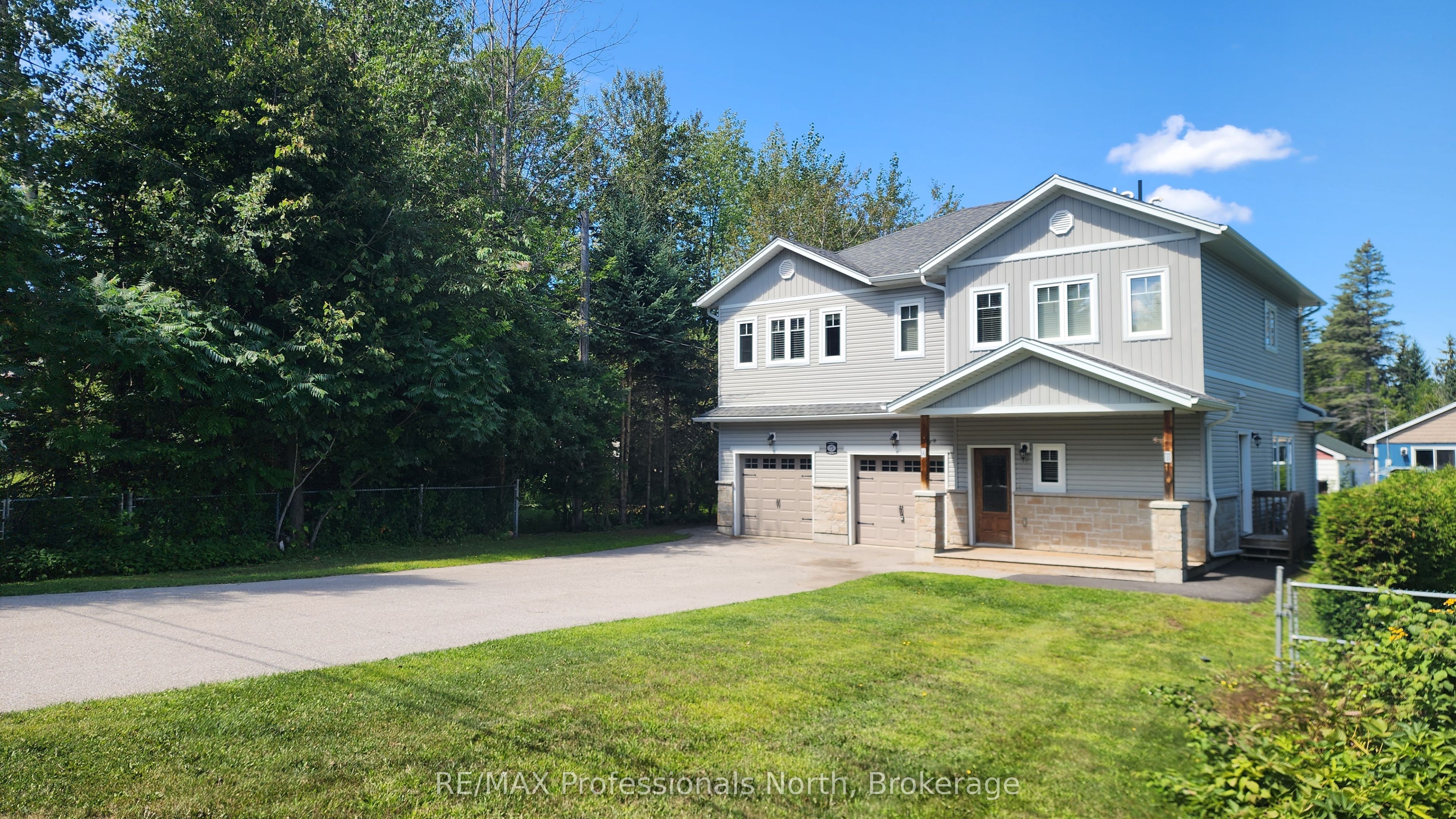 5 Greaves Avenue, Huntsville, ON P1H 1V2 photo 3