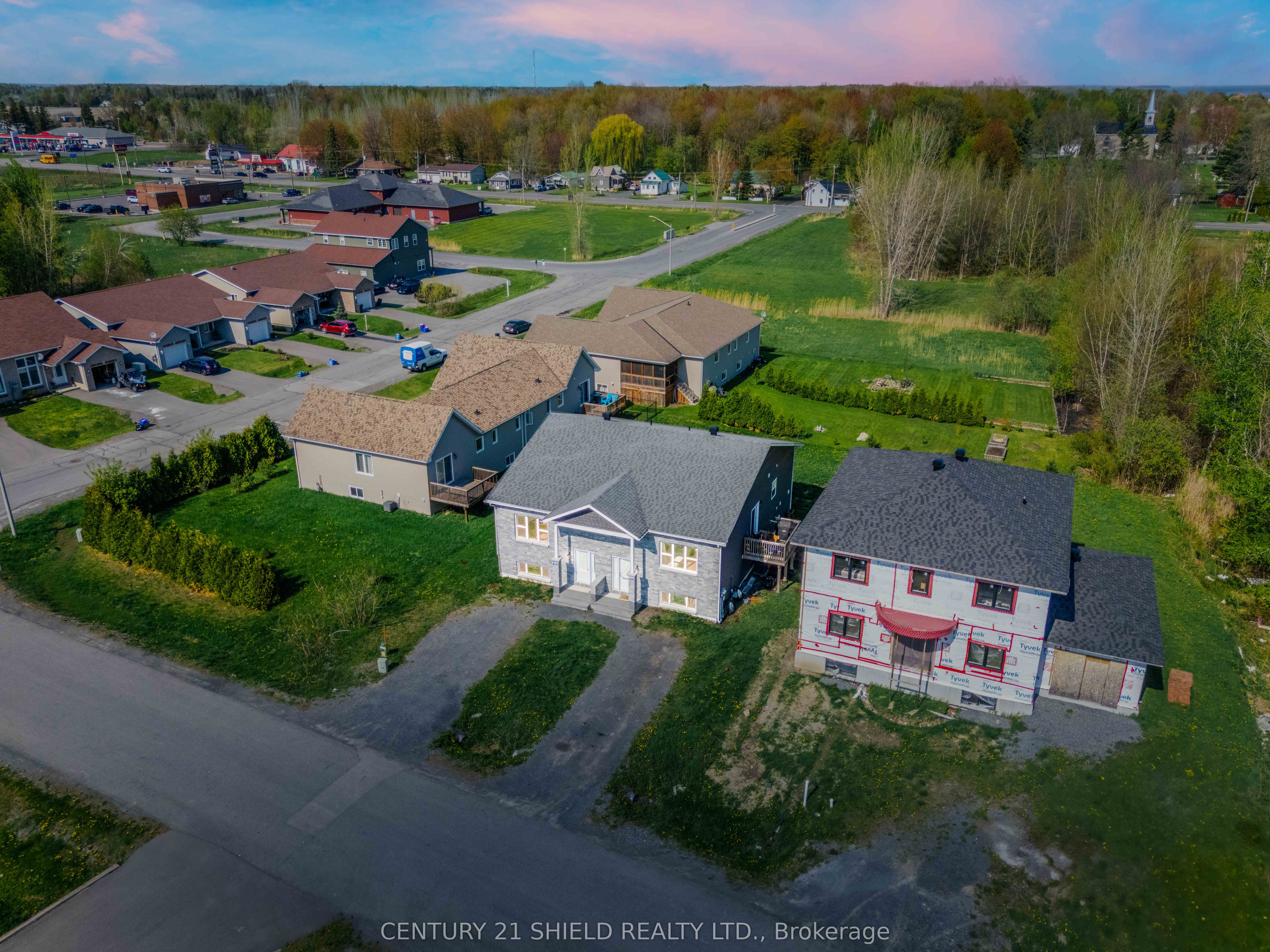 6373 Monument Way, South Glengarry, ON K0C 2C0 photo 2