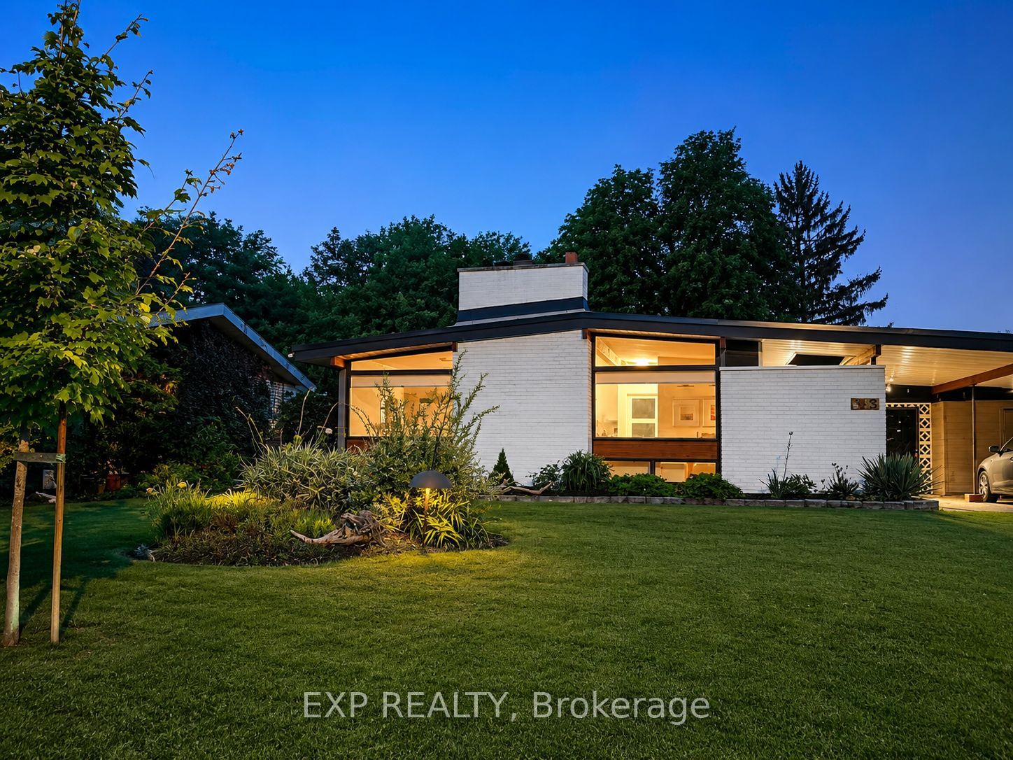 5 Beliveau Street, Cityview - Parkwoods Hills - Rideau Shore, ON K2E 5L2 photo 2