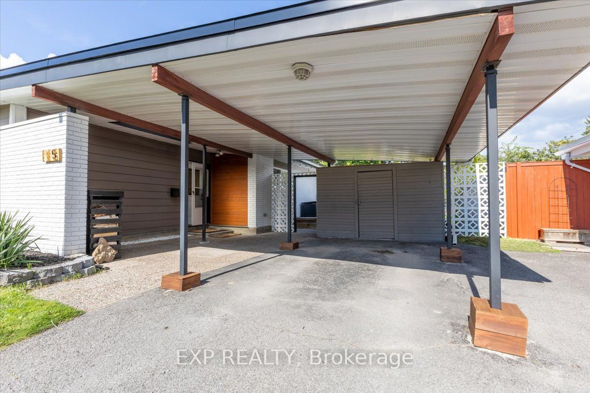 5 Beliveau Street, Cityview - Parkwoods Hills - Rideau Shore, ON K2E 5L2 photo 5