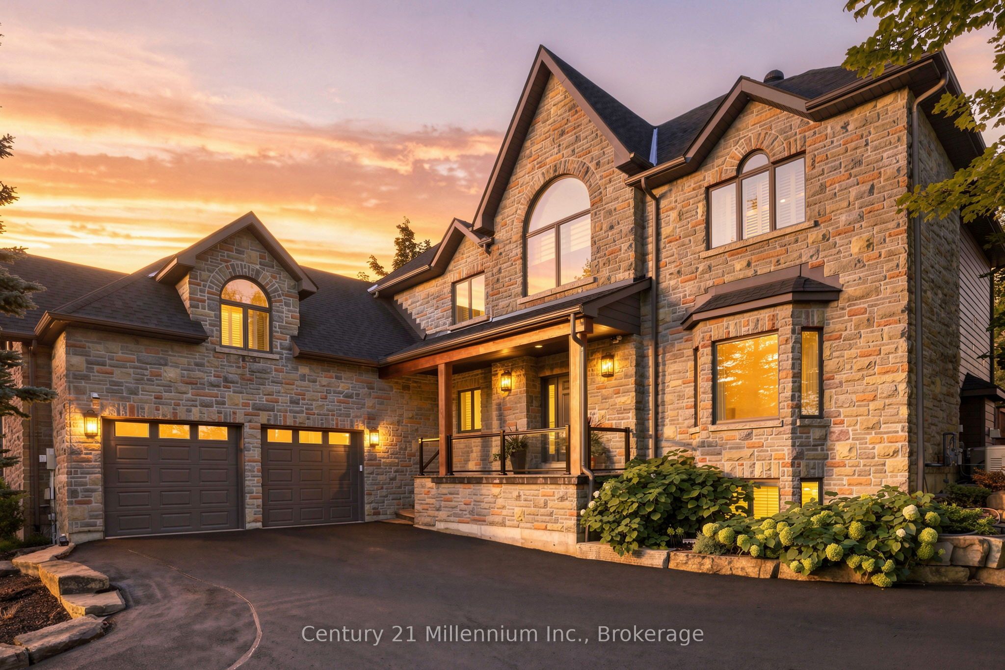 129 Blueski George Crescent, Blue Mountains, ON L9Y 0S9 photo 3