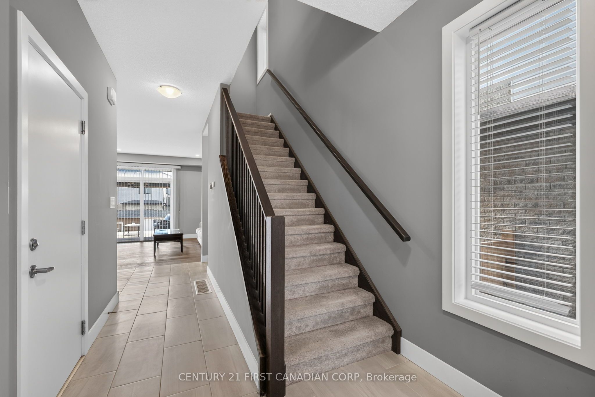 362 Edgevalley Road, London East, ON N5V 0C3 photo 5