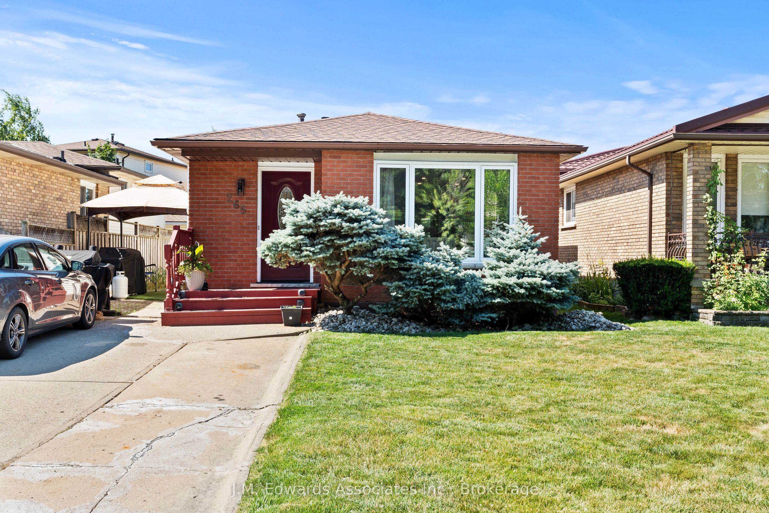 265 Bonaventure Drive, Hamilton, ON L9C 7B2 photo 2