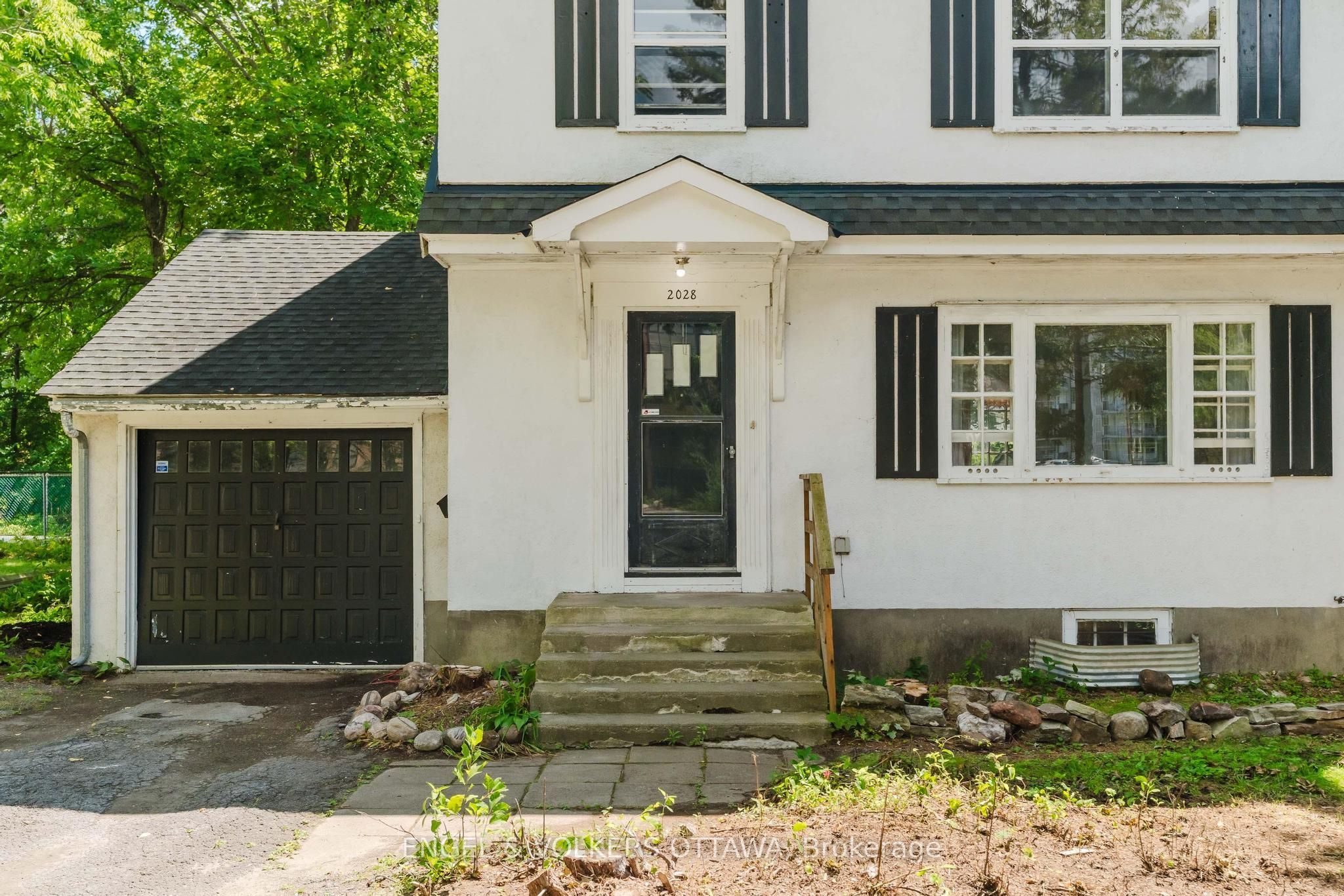 2028 Carling Avenue, McKellar Heights - Glabar Park and Area, ON K2A 1G2 photo 4