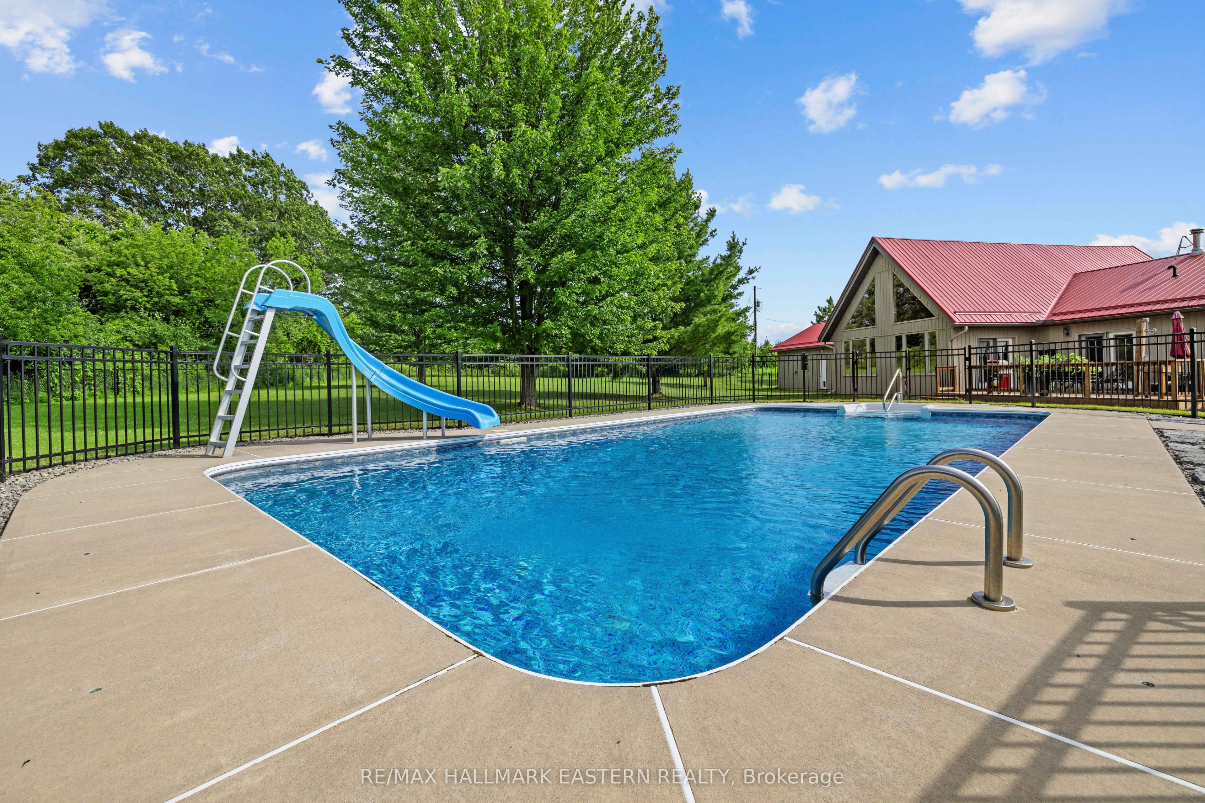 184 Golf Course Road, Quinte West, ON K0K 3E0 photo 4