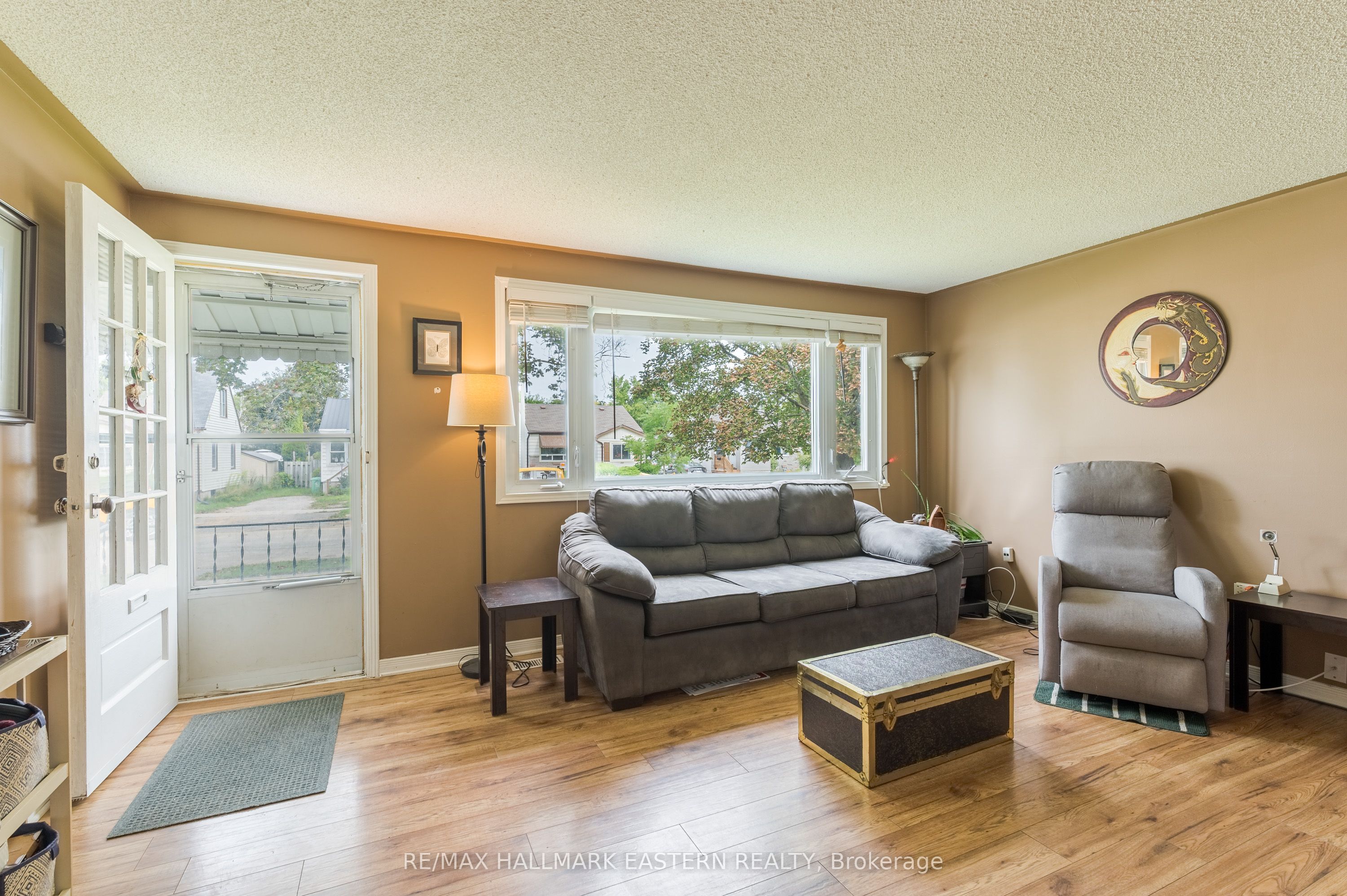 767 Duffus Street, Peterborough, ON K9J 4K3 photo 4