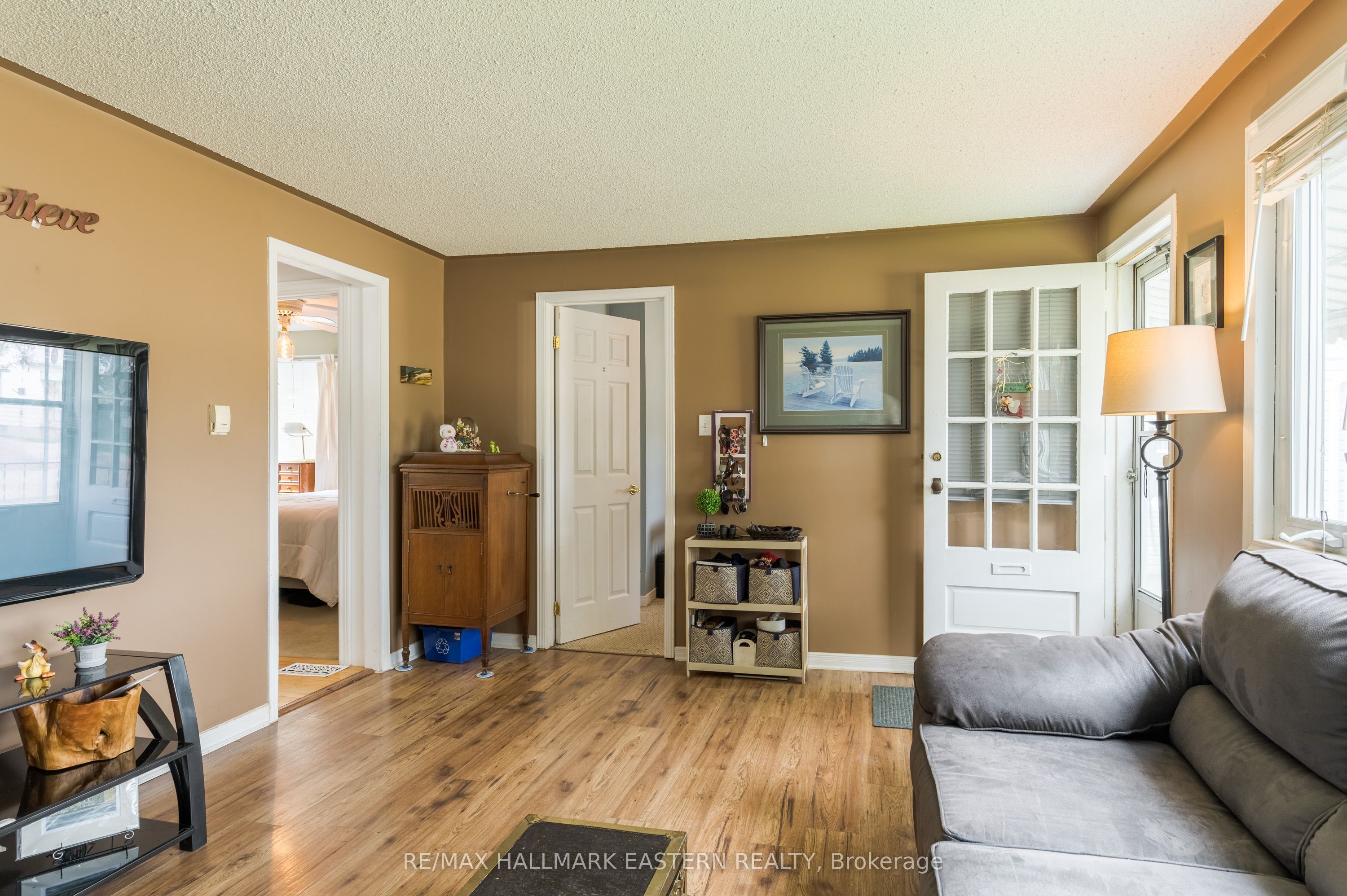 767 Duffus Street, Peterborough, ON K9J 4K3 photo 5