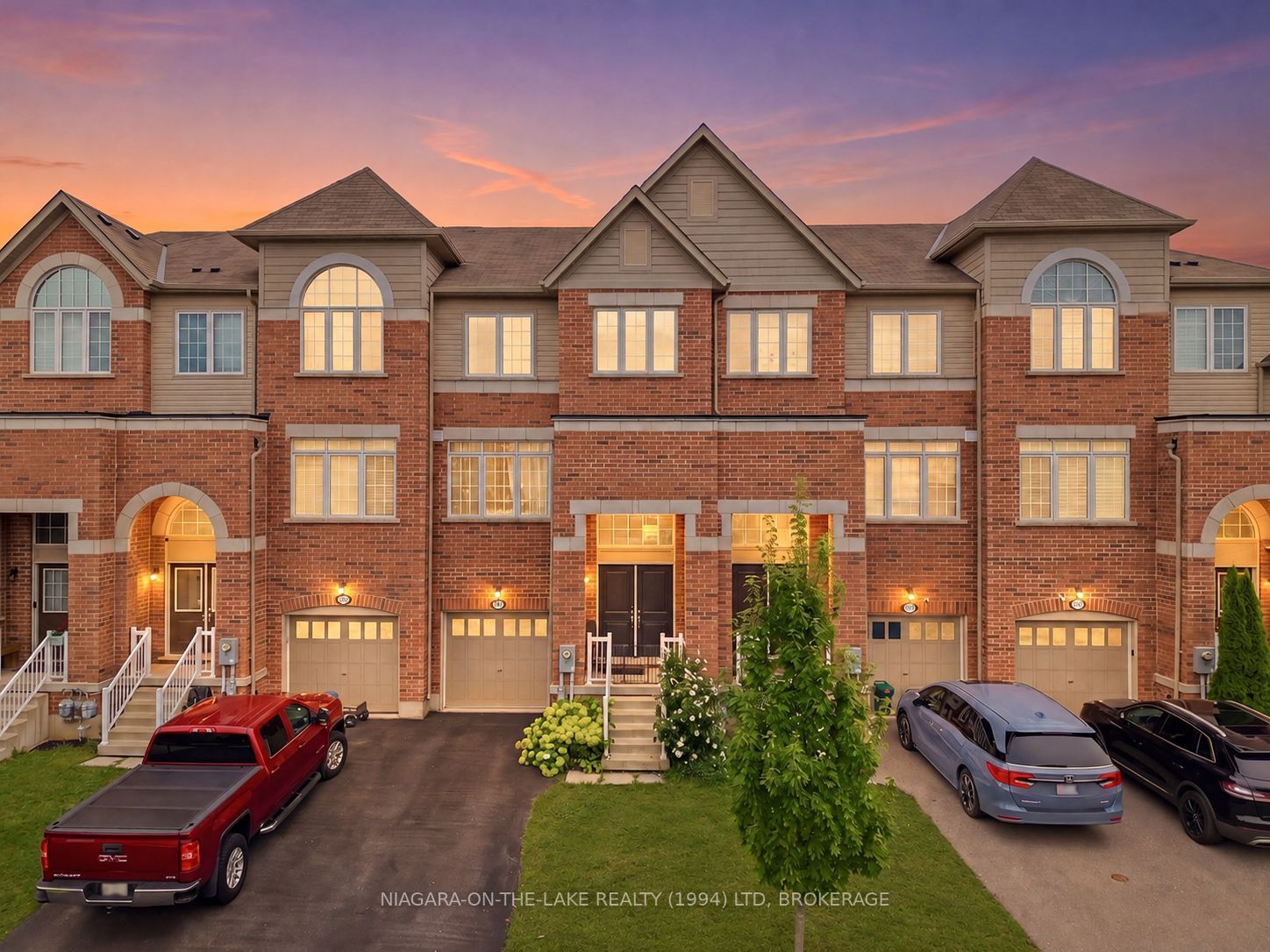 4018 Fracchioni Drive, Lincoln, ON L3J 0R8 photo 2
