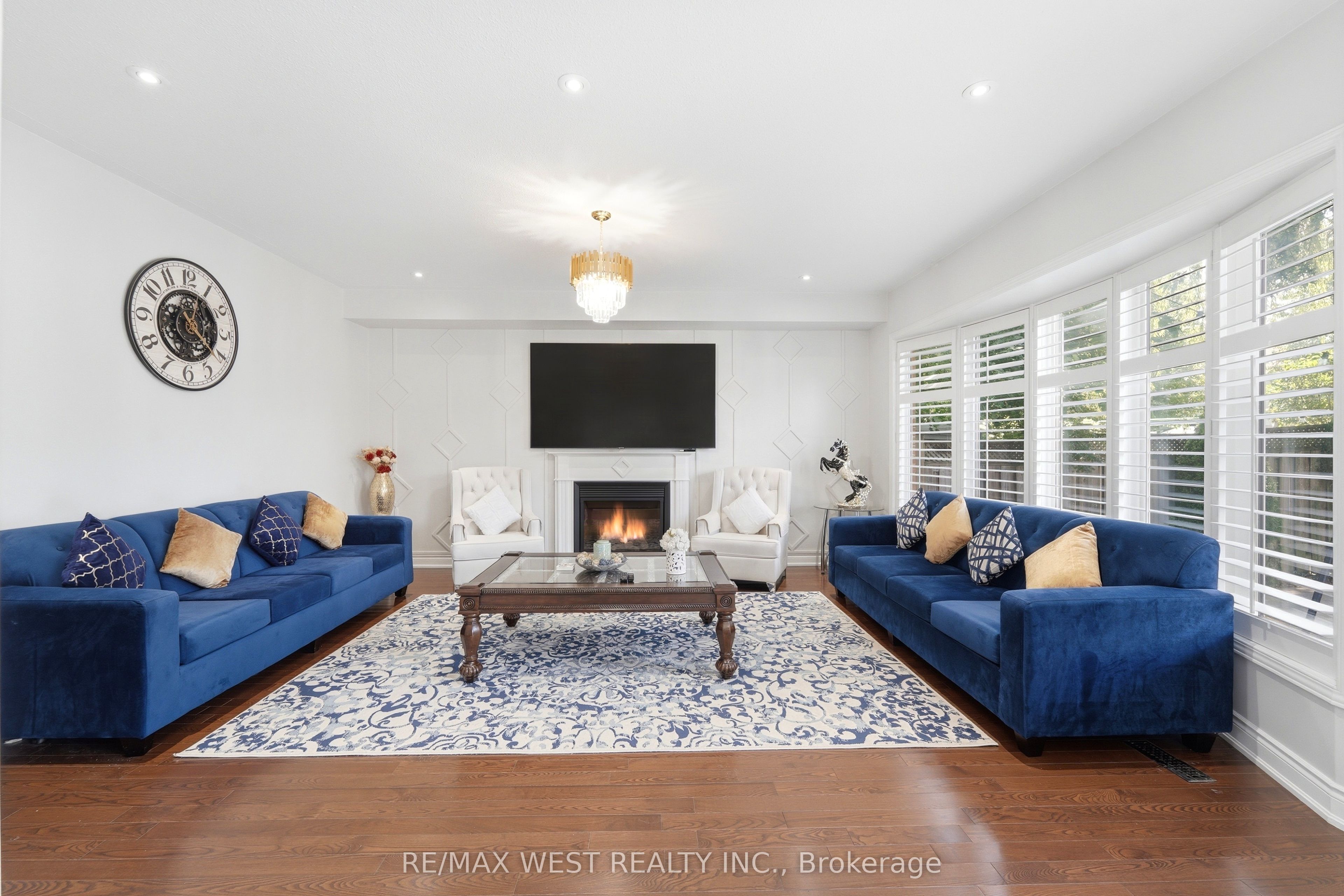 356 Robert Ferrie Drive, Kitchener, ON N2P 2Y6 photo 4