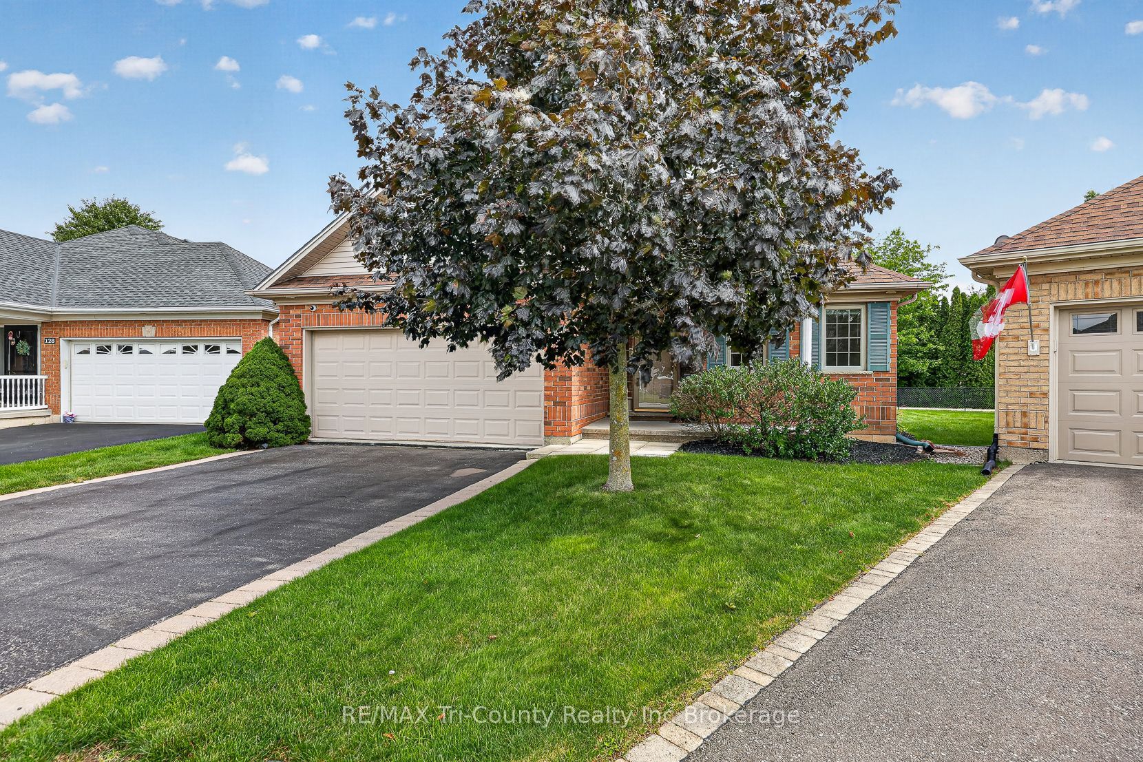 126 Weston Drive, Tillsonburg, ON N4G 5X1 photo 3