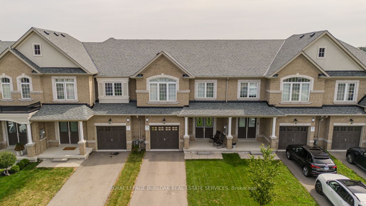 11 Cooley Grove, Hamilton, ON L9K 0J7 photo 3