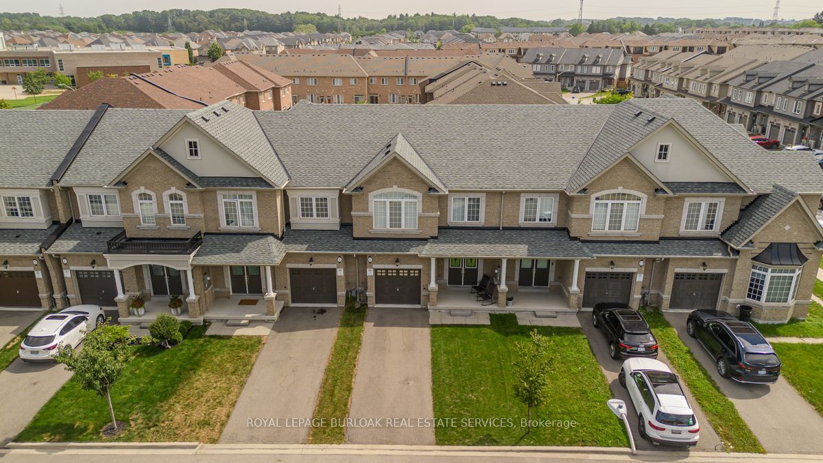 11 Cooley Grove, Hamilton, ON L9K 0J7 photo 4