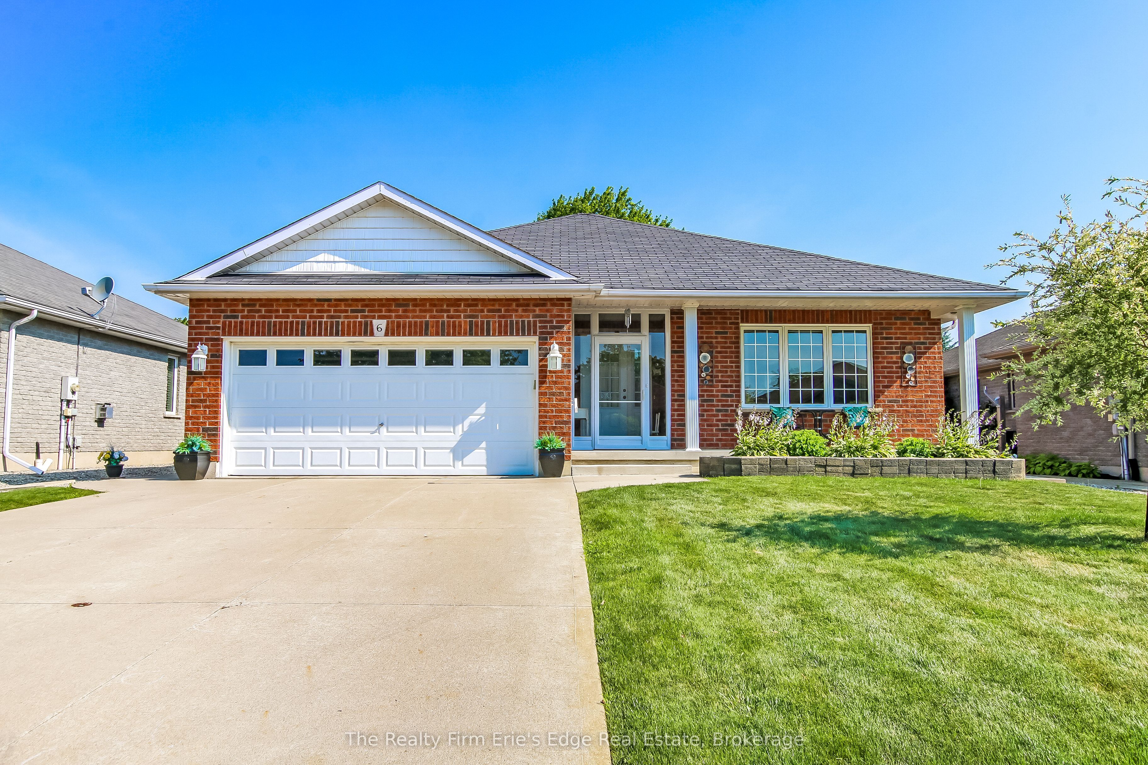 6 Cats Paw Drive, Norfolk, ON N0A 1N9 photo 2