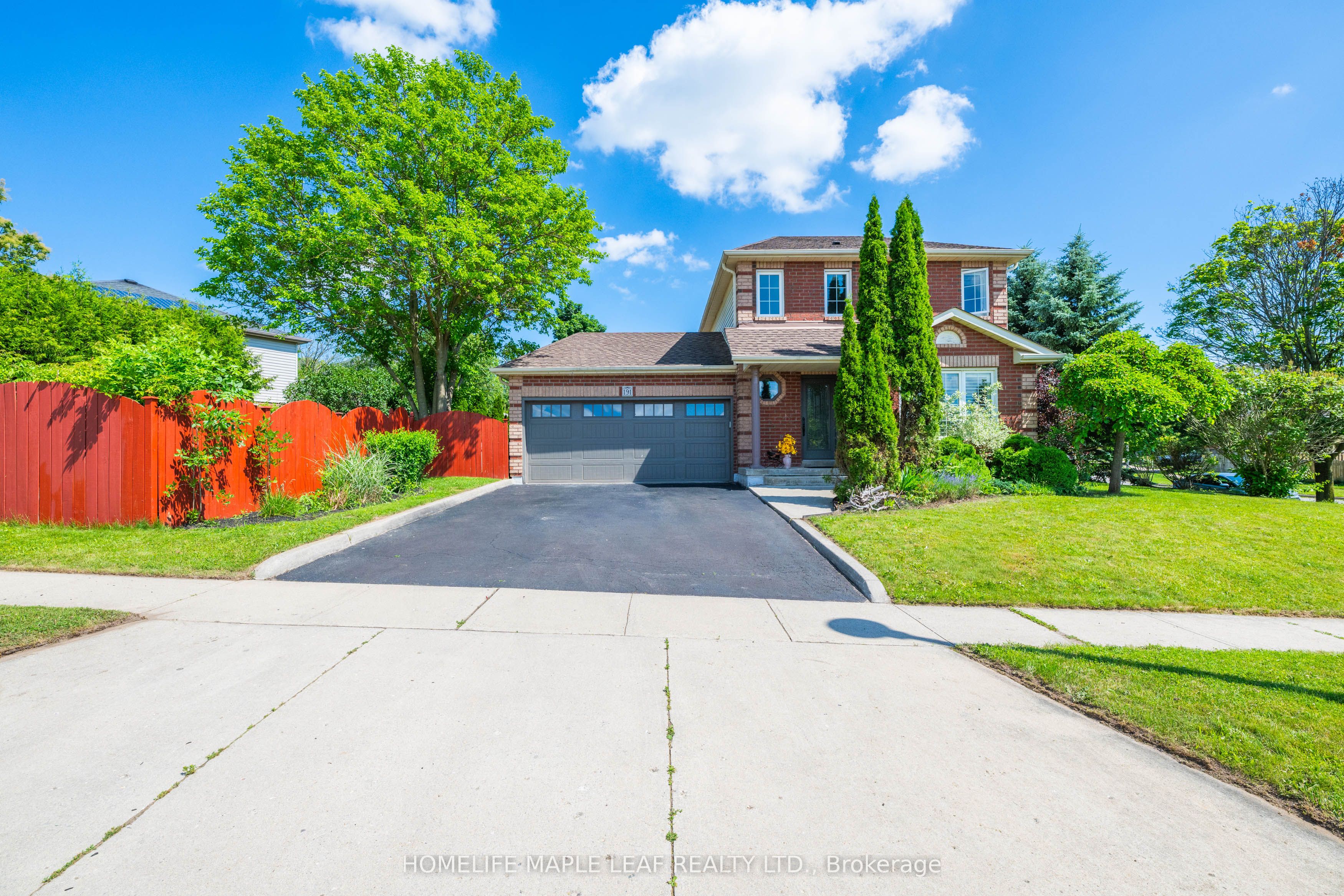 191 Stirling Macgregor Drive, Cambridge, ON N1S 4Z8 photo 2