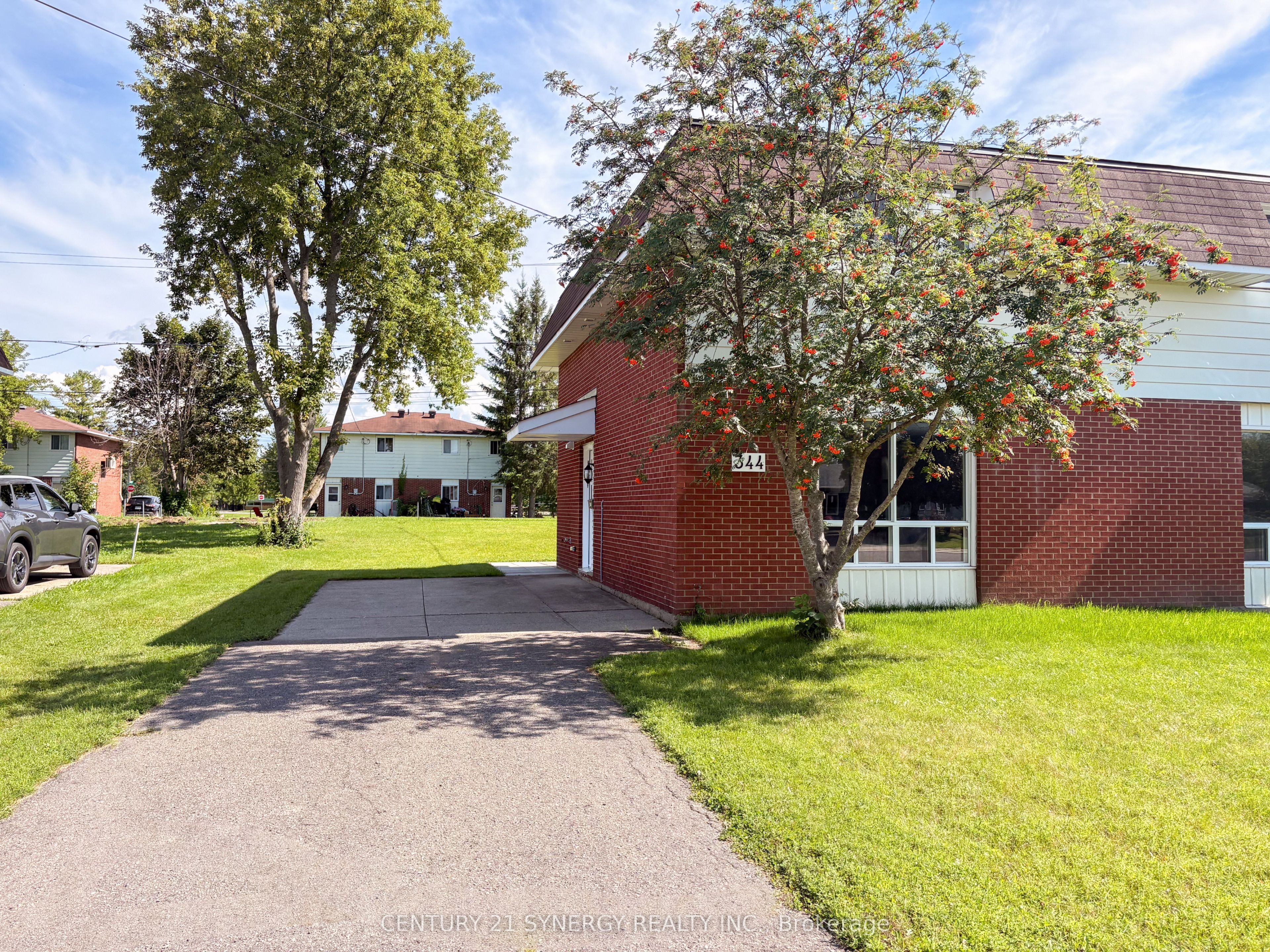344 Pattie Drive, Carleton Place, ON K7C 2G3 photo 2
