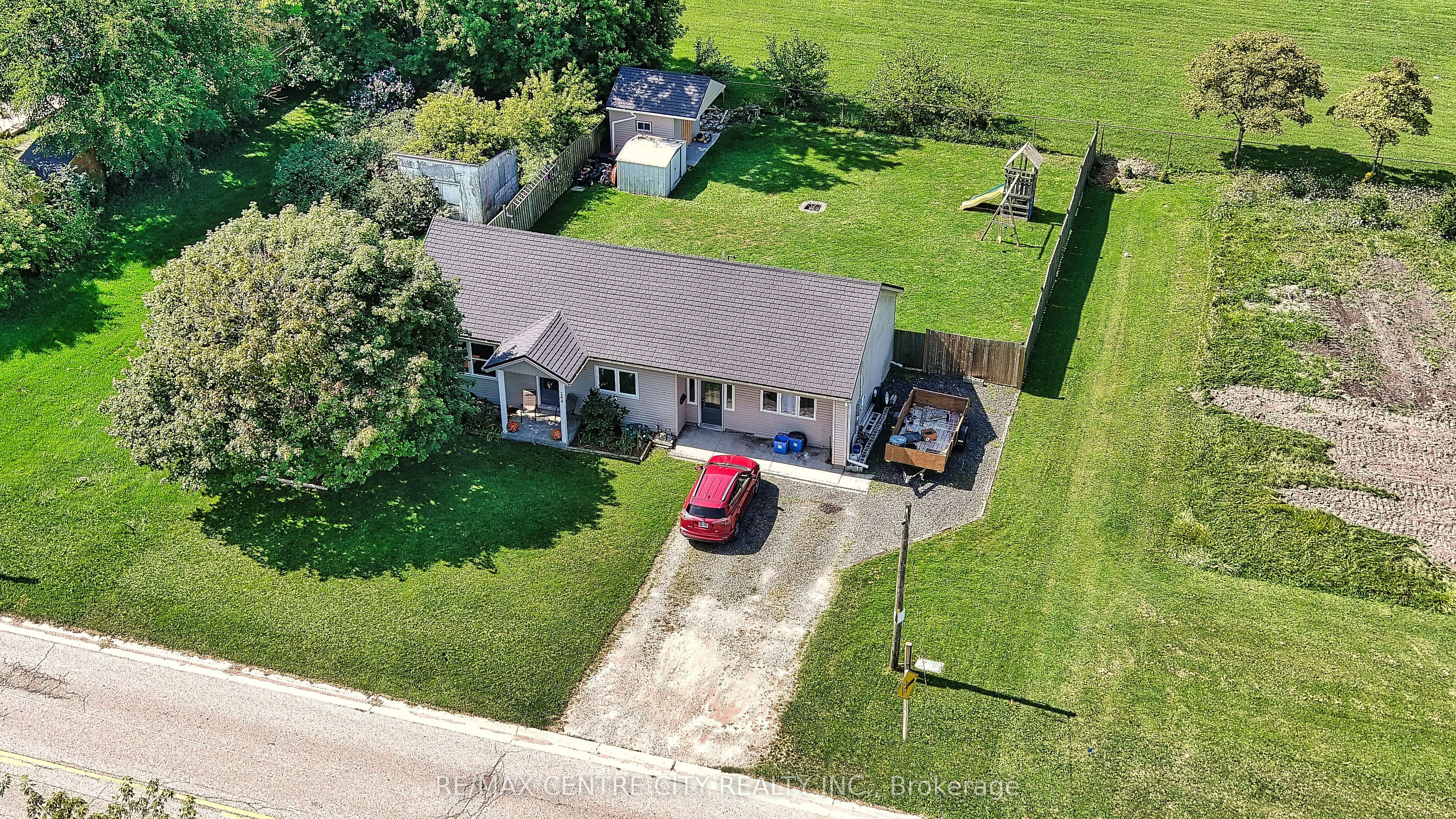244 CURRIE Road, Dutton/Dunwich, ON N0L 1J0