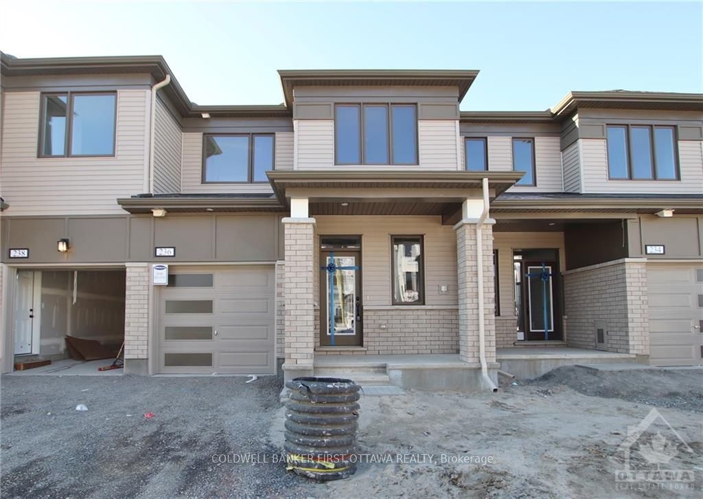 236 ATIMA Circle, Barrhaven, ON K2J 6T3