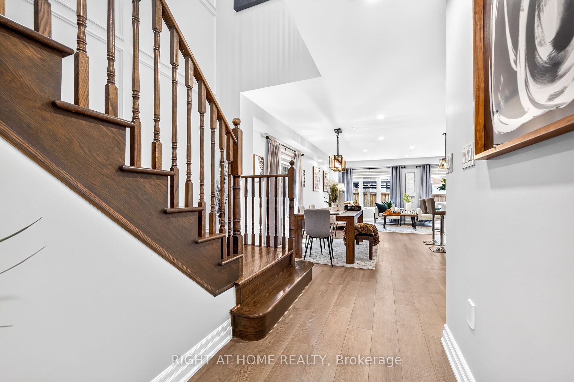 31 Mccargow Drive, Haldimand, ON N3W 0C3 photo 5