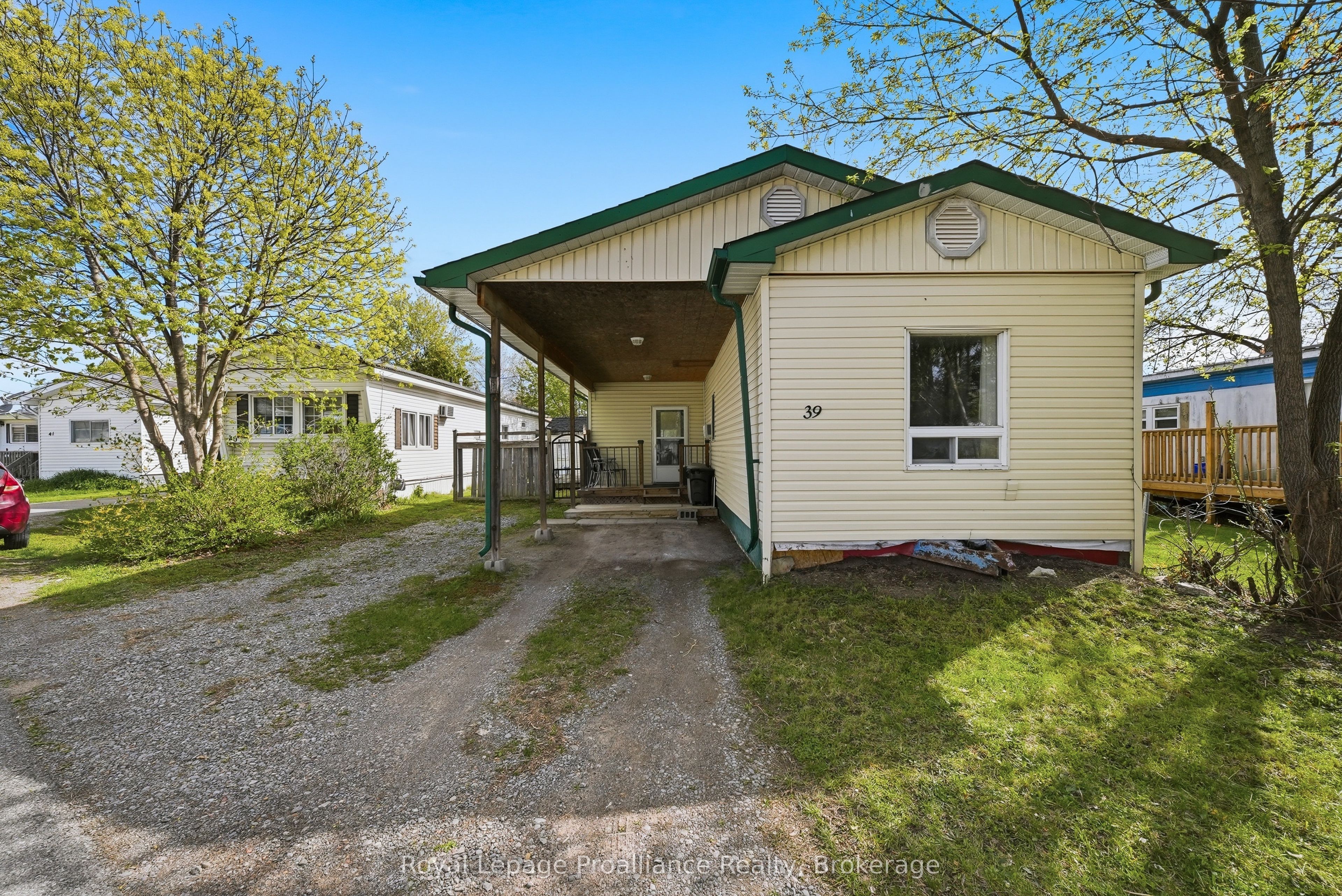 63 Whites Road 39, Quinte West, ON K8V 5P5 photo 3