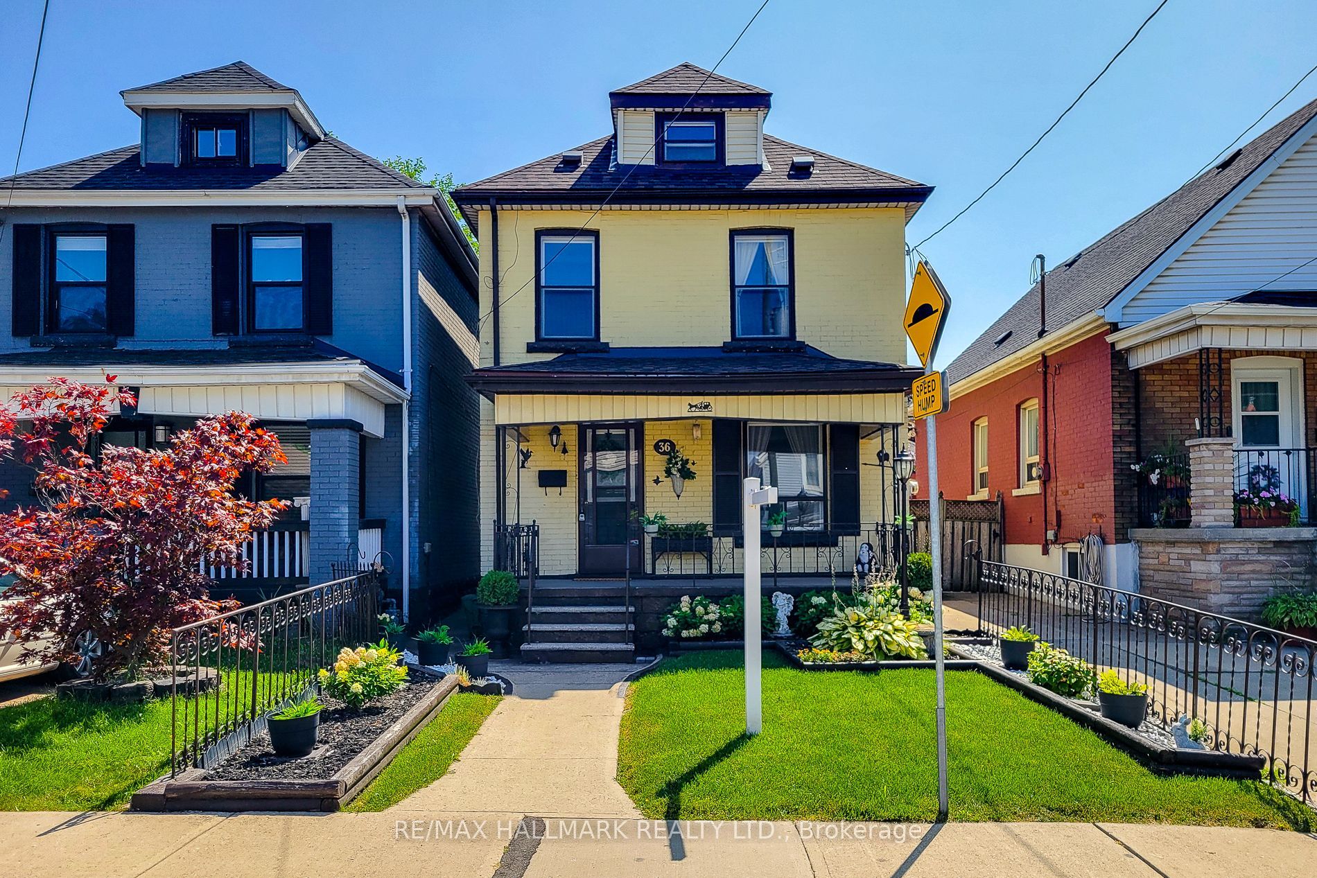 36 Dalkeith Avenue, Hamilton, ON L8L 3J2